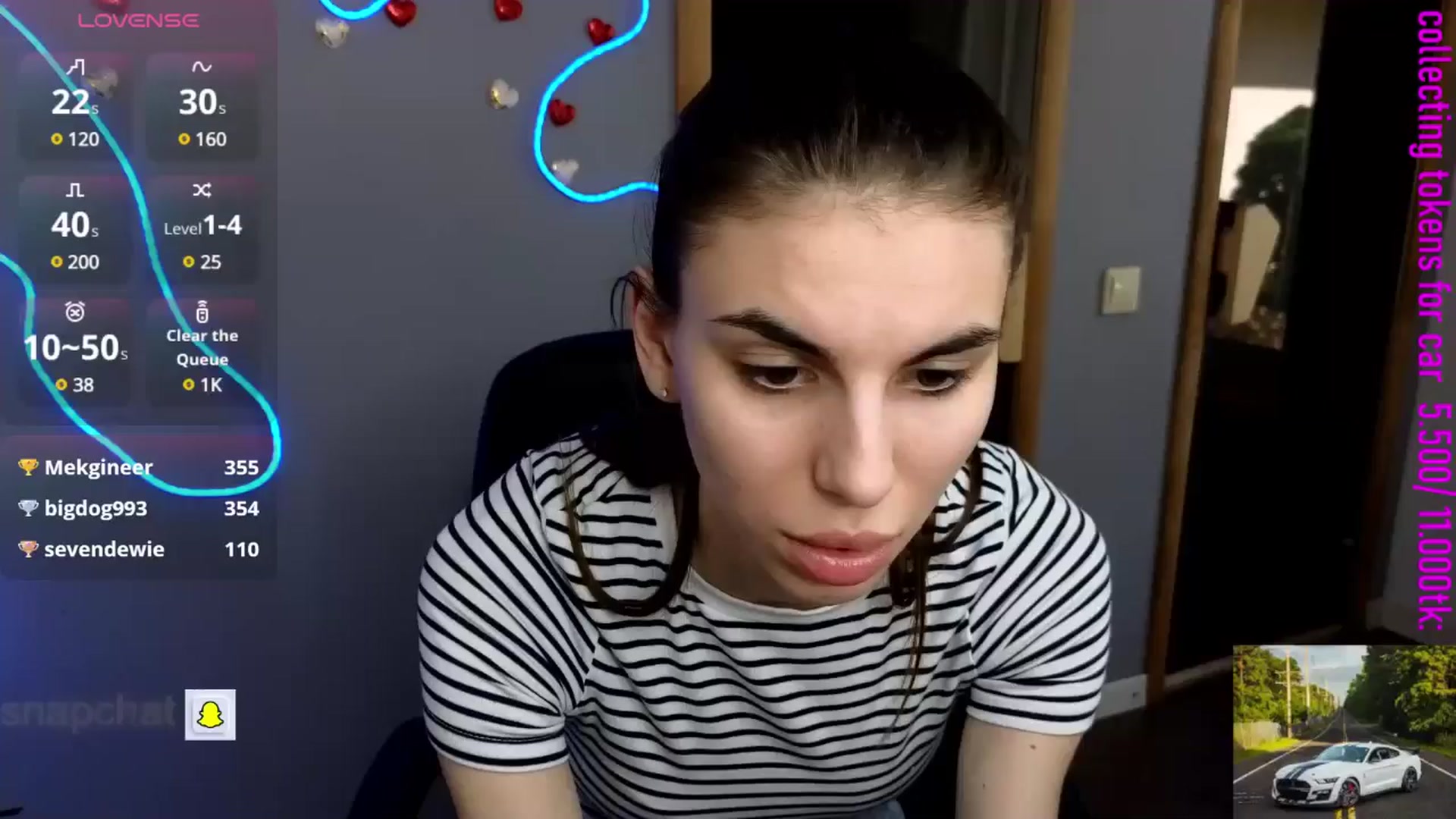 Gallery image thumbnail from Graceful_Doll's myfreecams stream on, 04/19/2025, 09:05 image 8 of 20