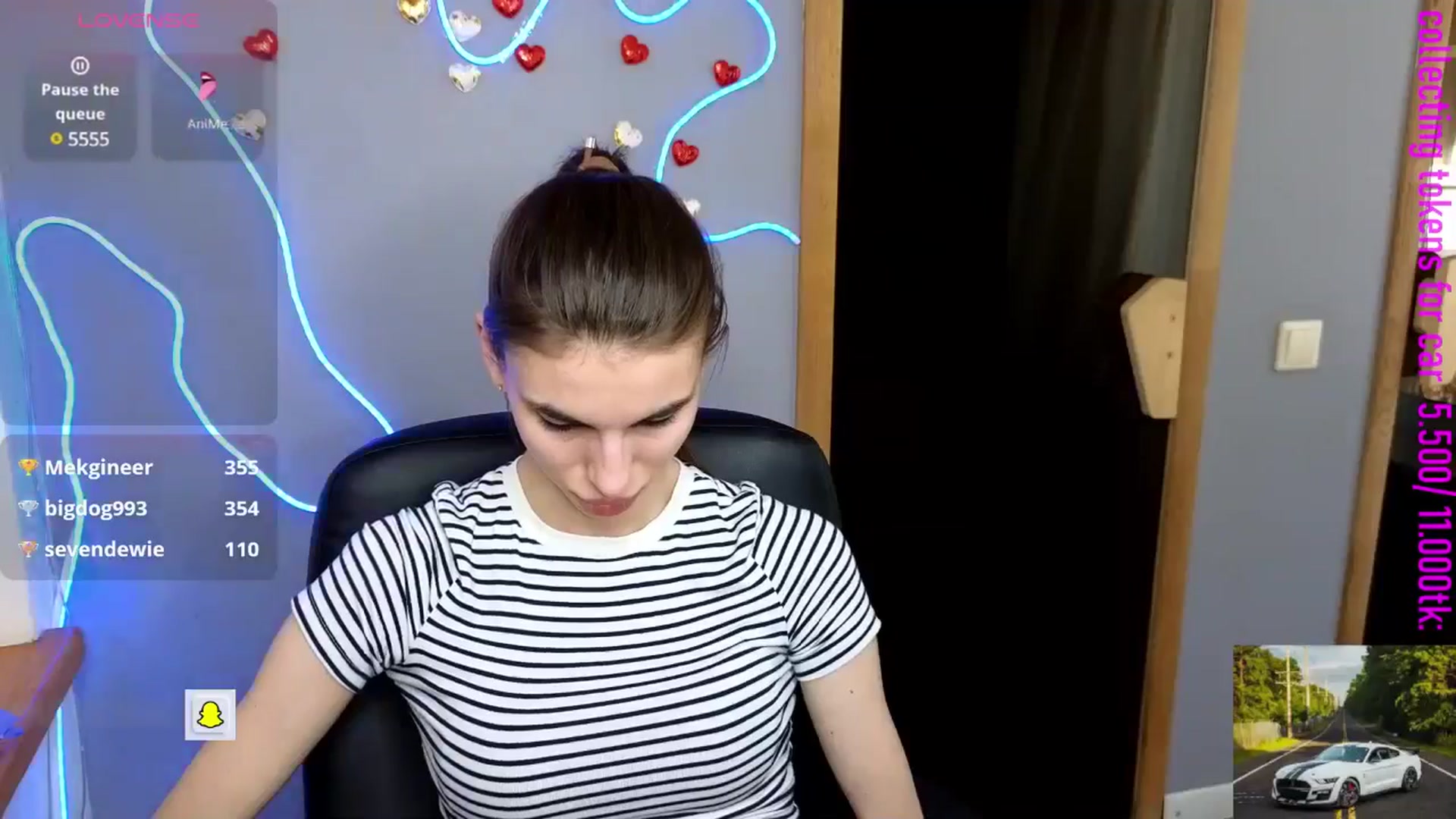 Gallery image thumbnail from Graceful_Doll's myfreecams stream on, 04/19/2025, 10:40 image 5 of 20