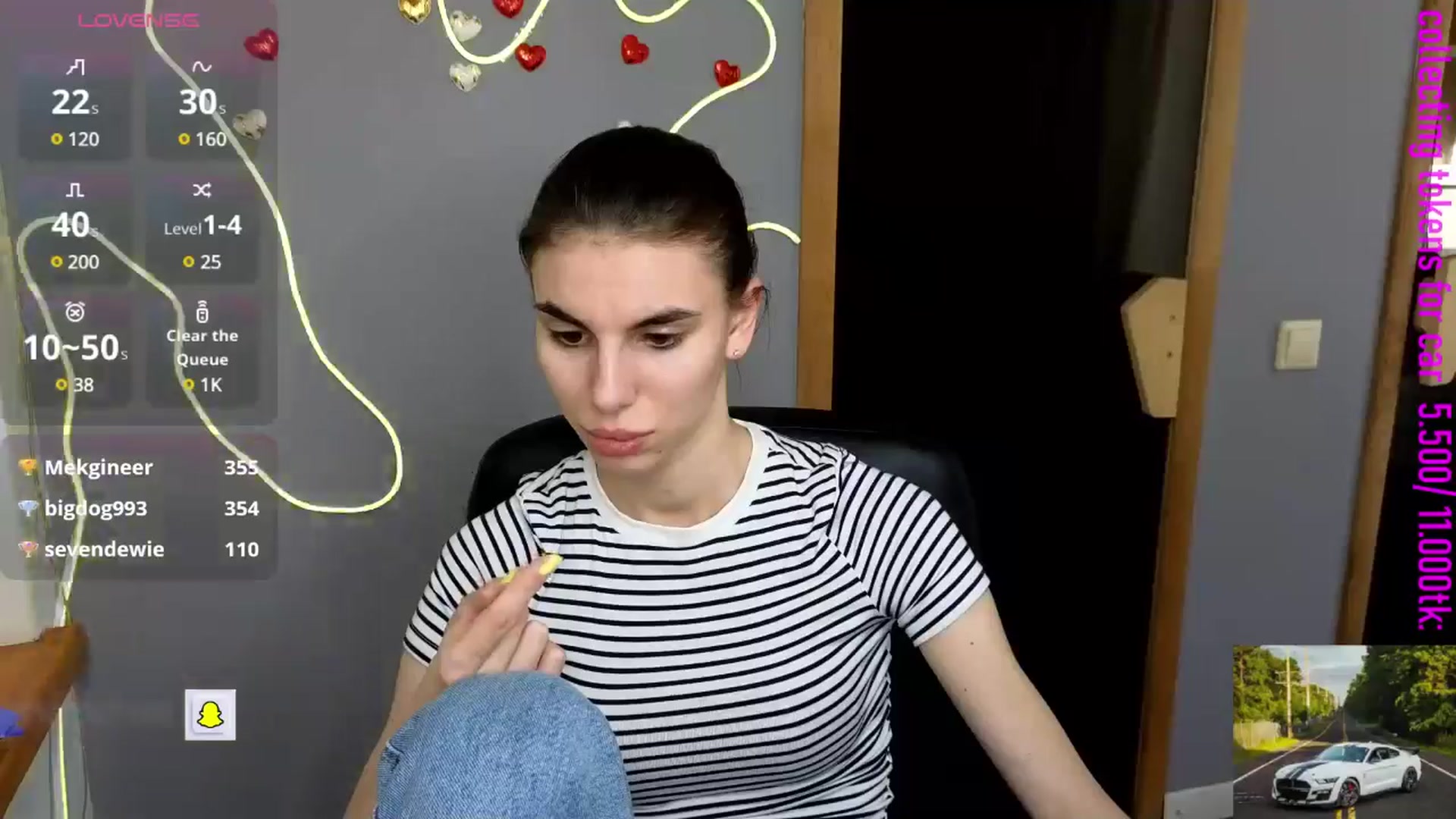 Gallery image thumbnail from Graceful_Doll's myfreecams stream on, 04/19/2025, 10:40 image 11 of 20
