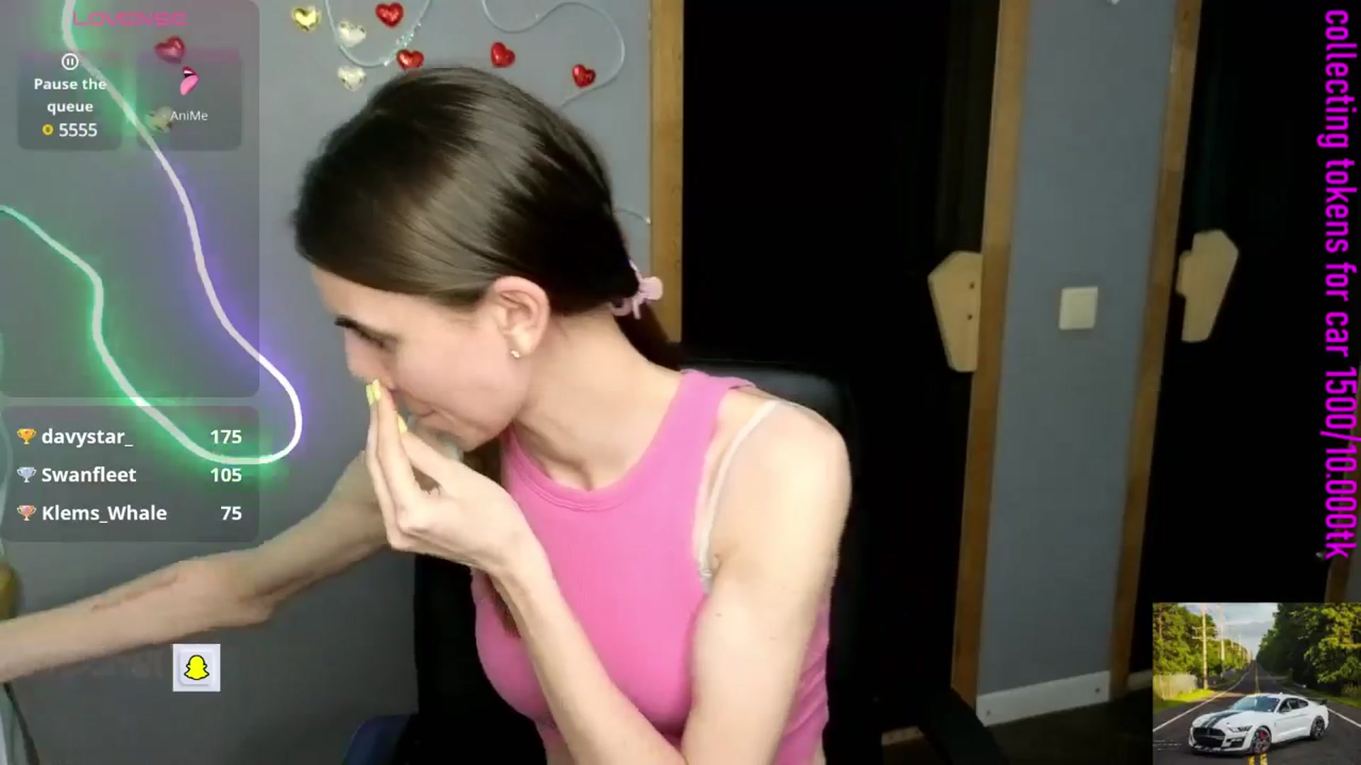 Gallery image thumbnail from Graceful_Doll's myfreecams stream on, 04/21/2025, 17:02 image 9 of 20
