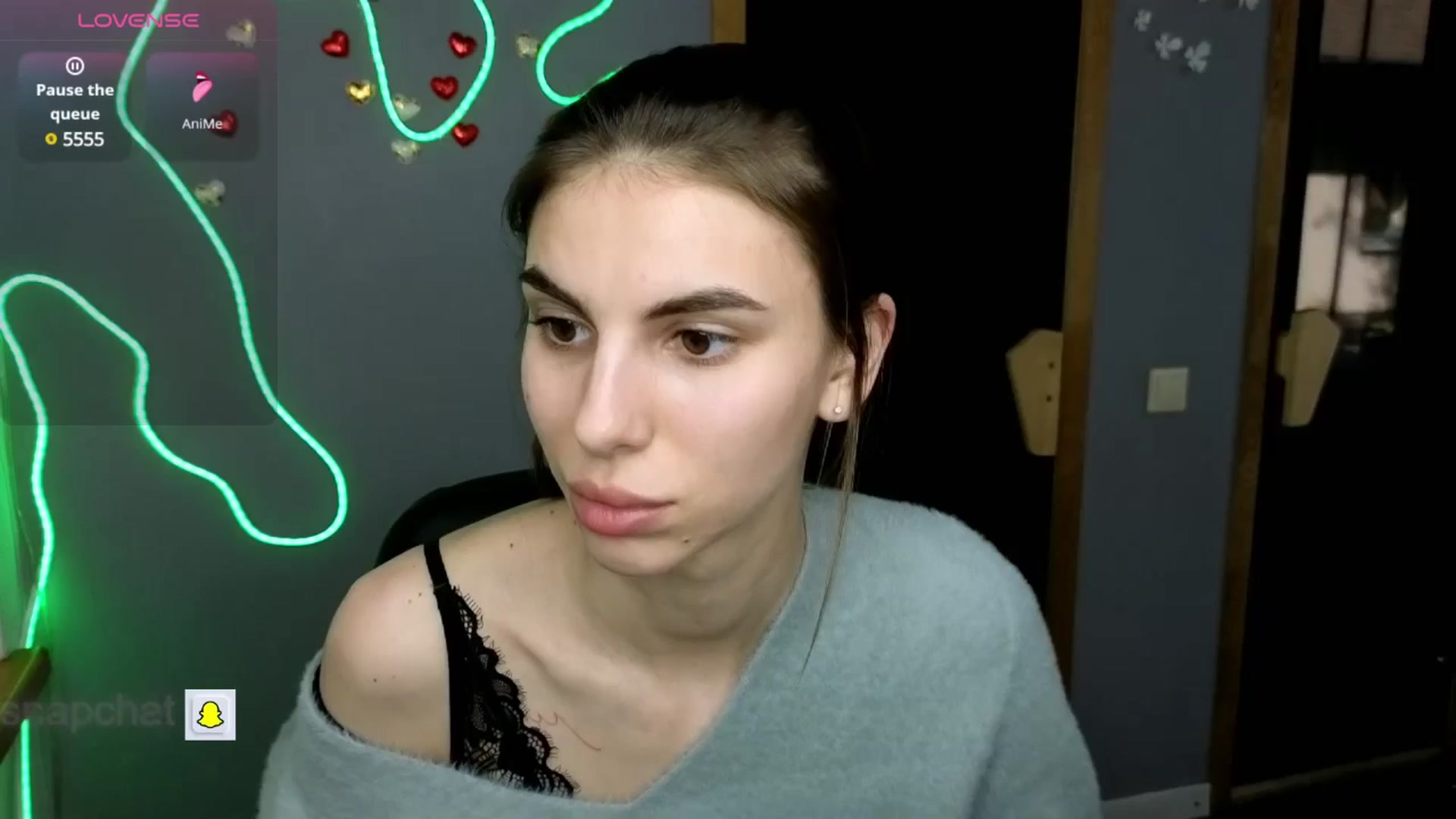 Gallery image thumbnail from Graceful_Doll's myfreecams stream on, 04/28/2025, 12:47 image 12 of 20