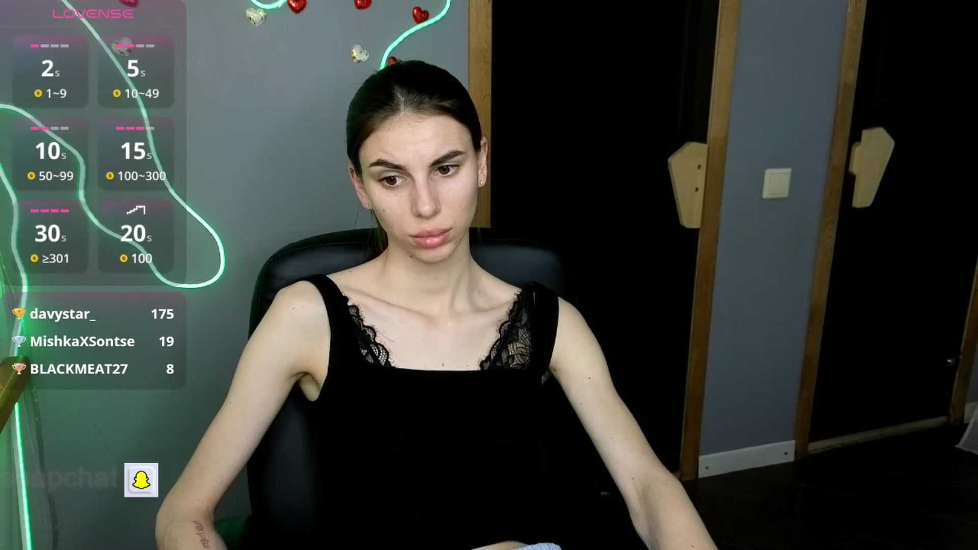 Gallery image thumbnail from Graceful_Doll's myfreecams stream on, 04/28/2025, 15:13 image 12 of 20
