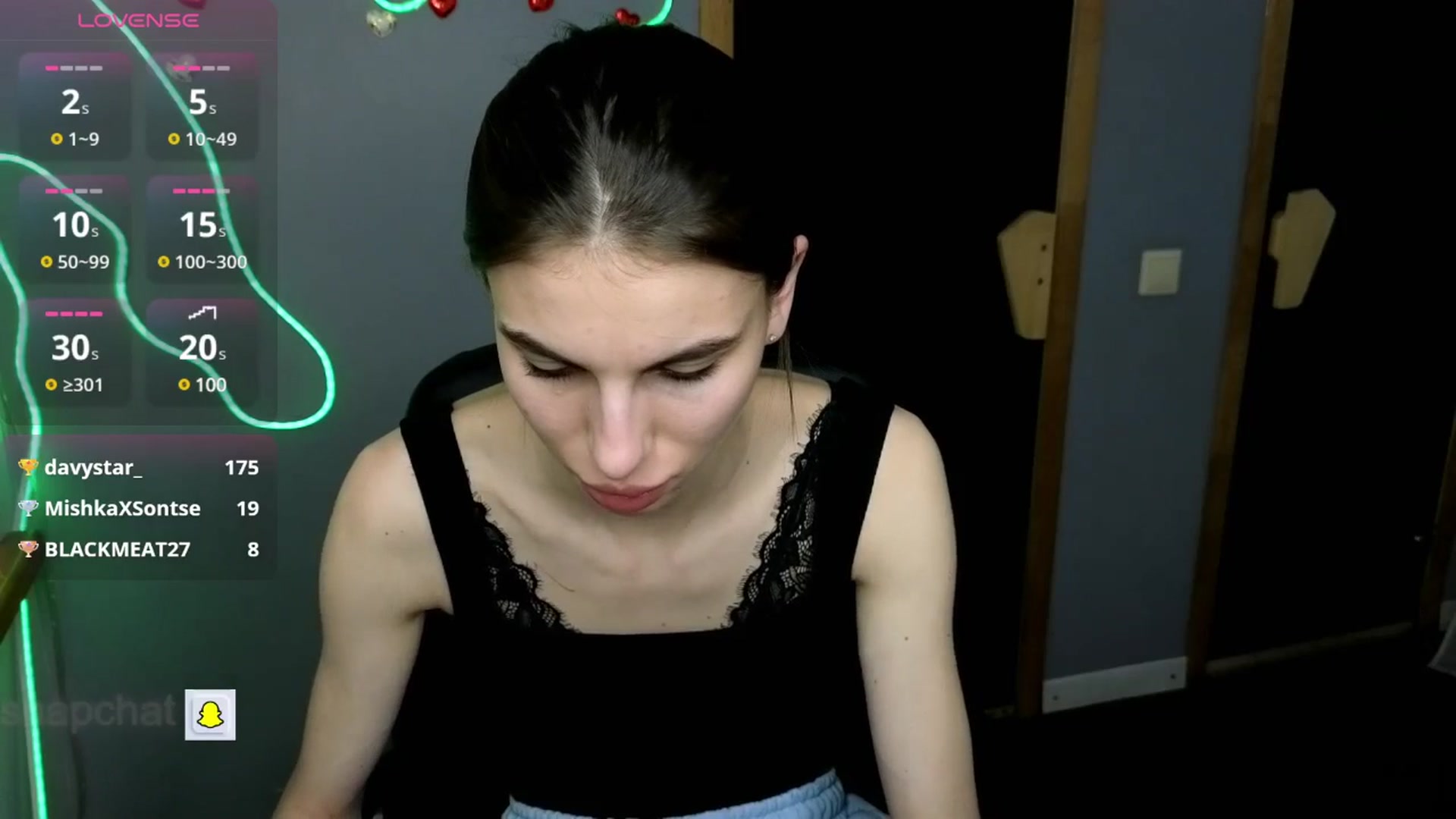 Gallery image thumbnail from Graceful_Doll's myfreecams stream on, 04/28/2025, 15:13 image 15 of 20