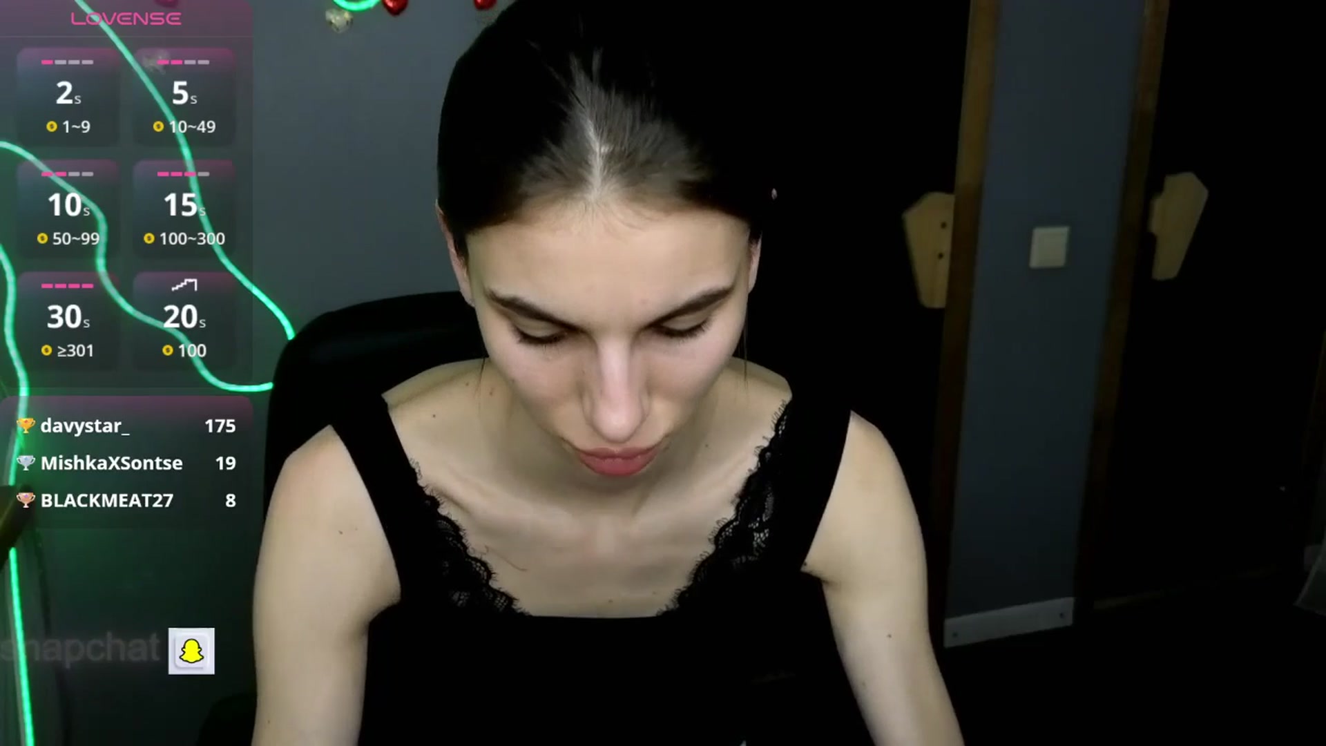 Gallery image thumbnail from Graceful_Doll's myfreecams stream on, 04/28/2025, 15:13 image 3 of 20