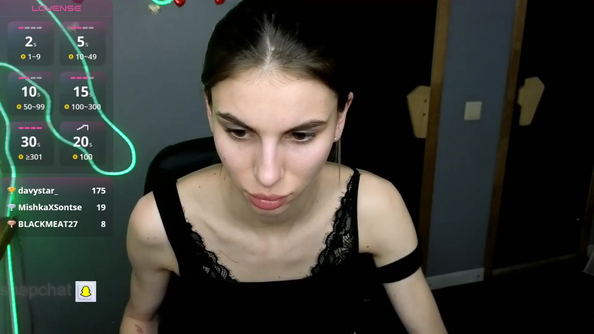 Gallery image thumbnail from Graceful_Doll's myfreecams stream on, 04/28/2025, 15:13 image 9 of 20