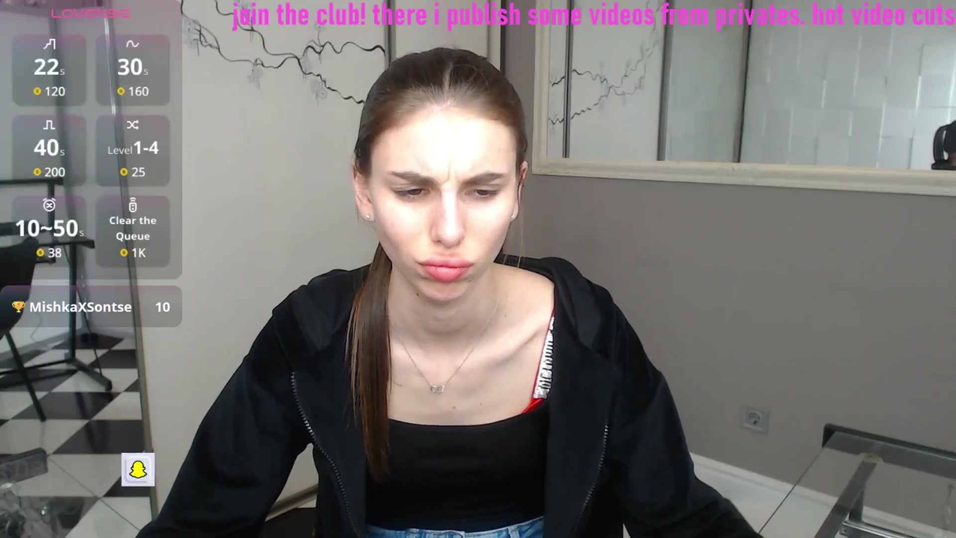 Gallery image thumbnail from Graceful_Doll's myfreecams stream on, 05/01/2025, 11:47 image 6 of 20
