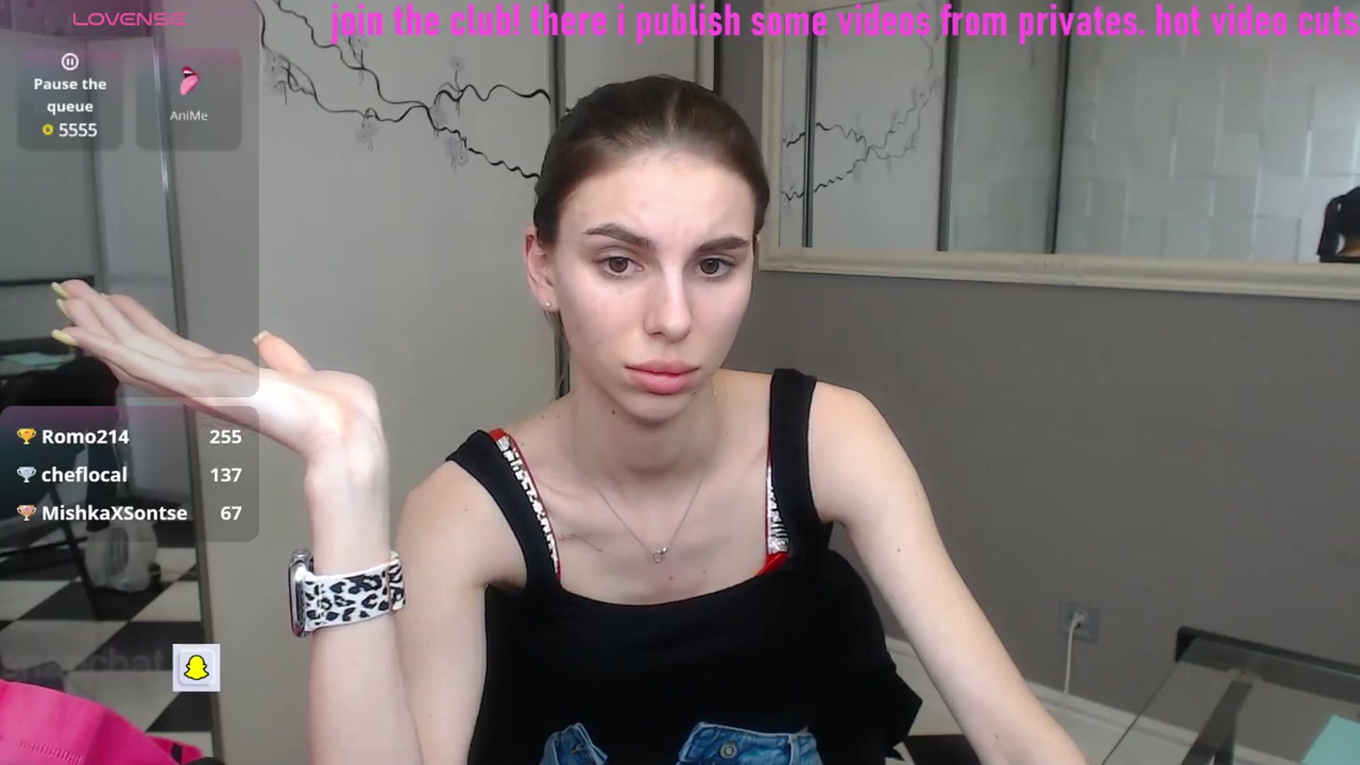 Gallery image thumbnail from Graceful_Doll's myfreecams stream on, 05/01/2025, 14:32 image 8 of 20