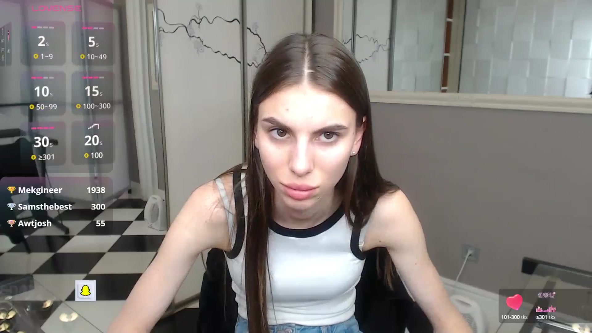 Gallery image thumbnail from Graceful_Doll's myfreecams stream on, 05/03/2025, 11:10 image 4 of 20