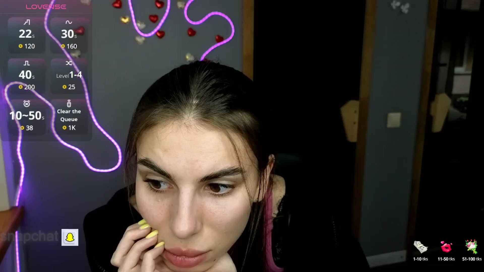 Gallery image thumbnail from Graceful_Doll's myfreecams stream on, 05/05/2025, 11:54 image 11 of 20