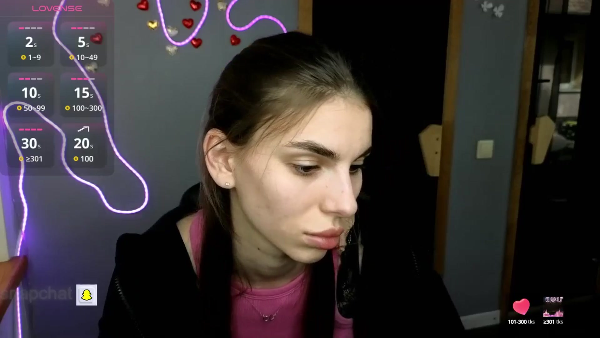 Gallery image thumbnail from Graceful_Doll's myfreecams stream on, 05/05/2025, 11:54 image 12 of 20