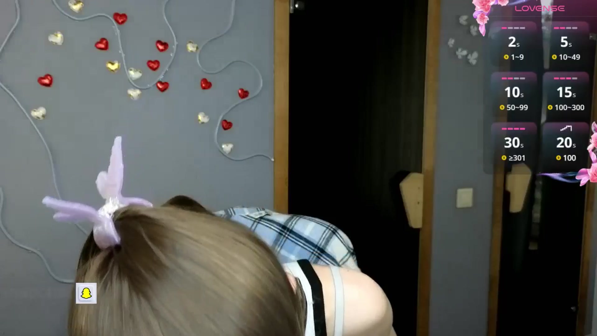 Gallery image thumbnail from Graceful_Doll's myfreecams stream on, 05/10/2025, 10:28 image 7 of 20