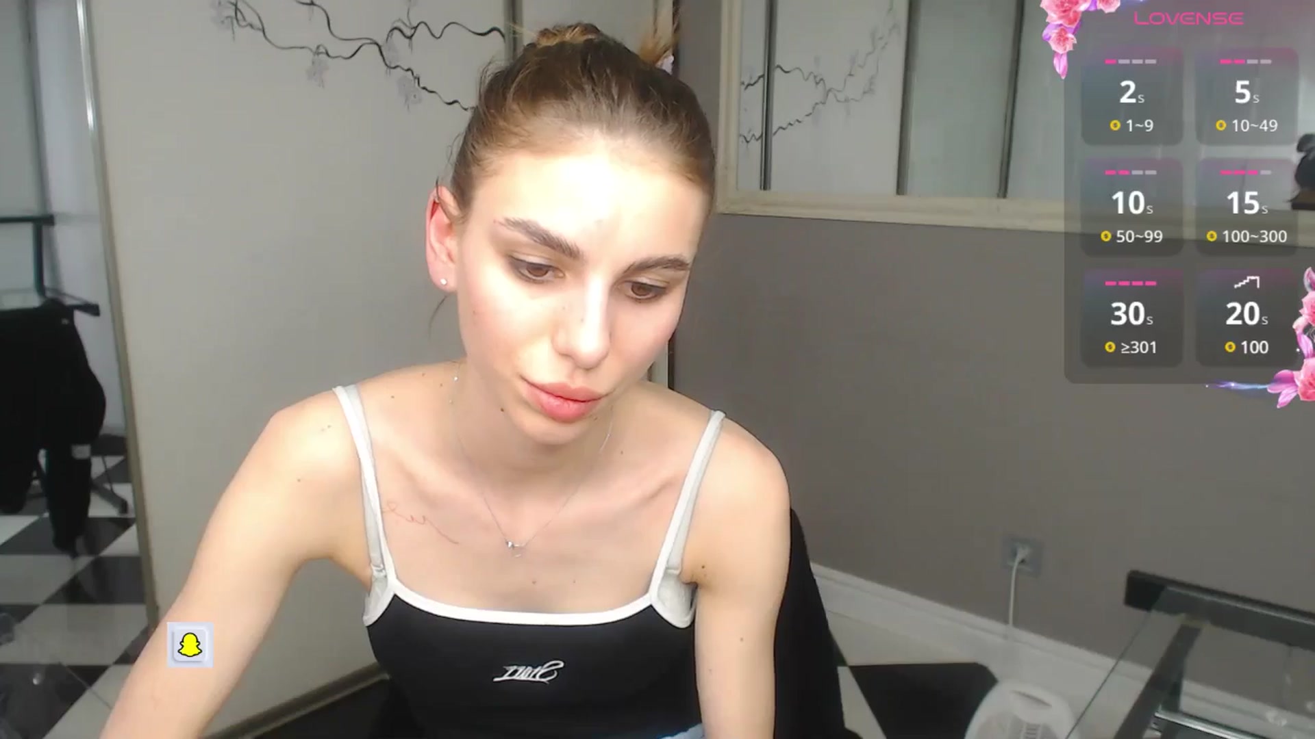 Gallery image thumbnail from Graceful_Doll's myfreecams stream on, 05/13/2025, 14:29 image 17 of 20