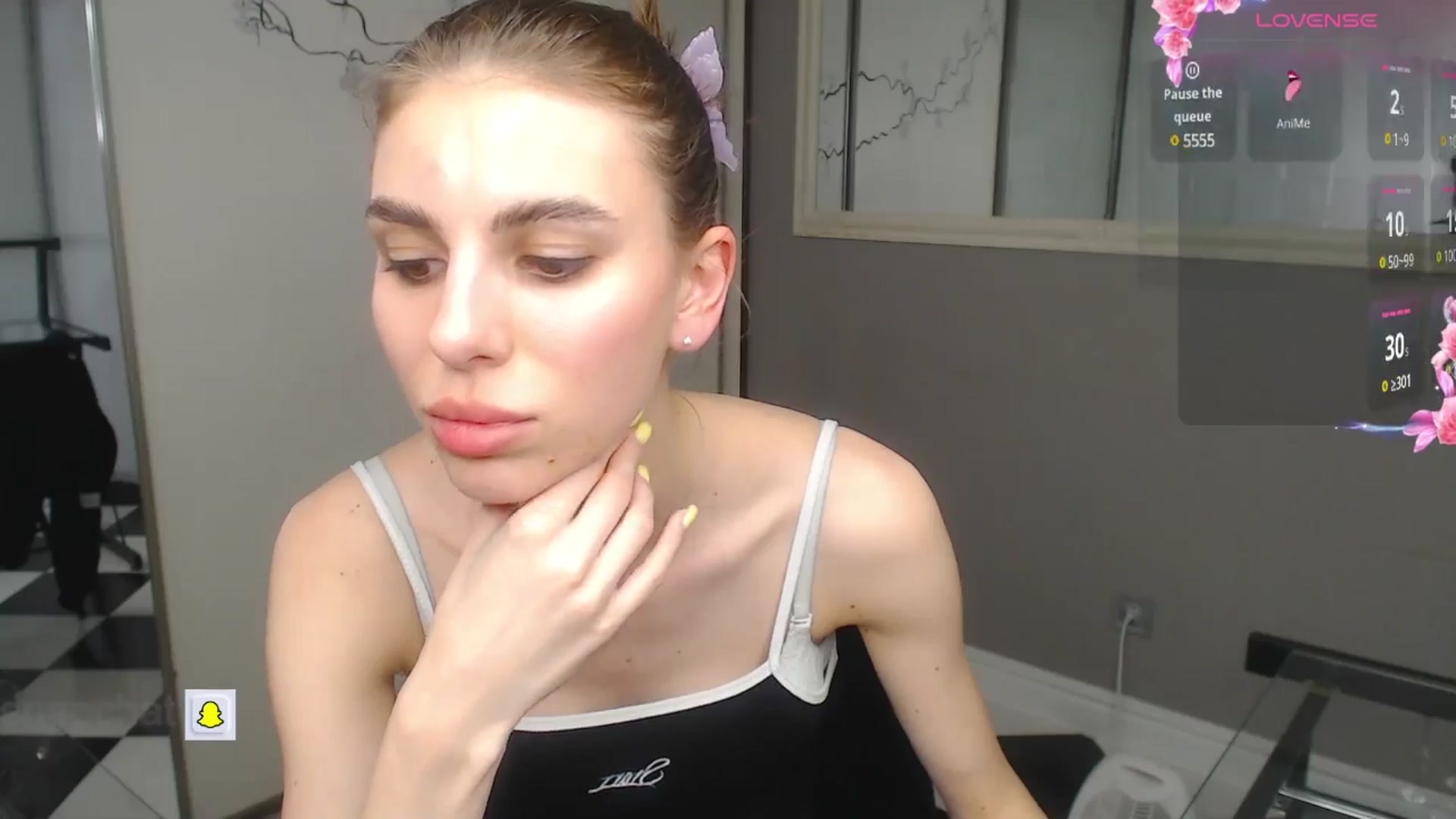 Gallery image thumbnail from Graceful_Doll's myfreecams stream on, 05/13/2025, 14:29 image 15 of 20