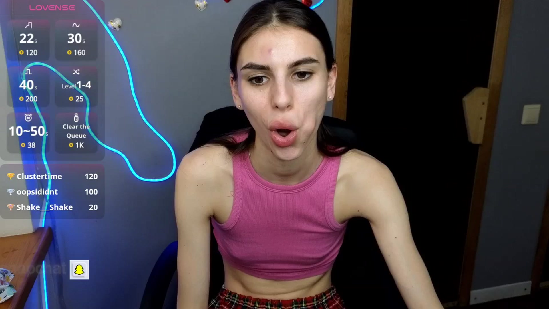 Gallery image thumbnail from Graceful_Doll's myfreecams stream on, 05/14/2025, 15:01 image 12 of 20