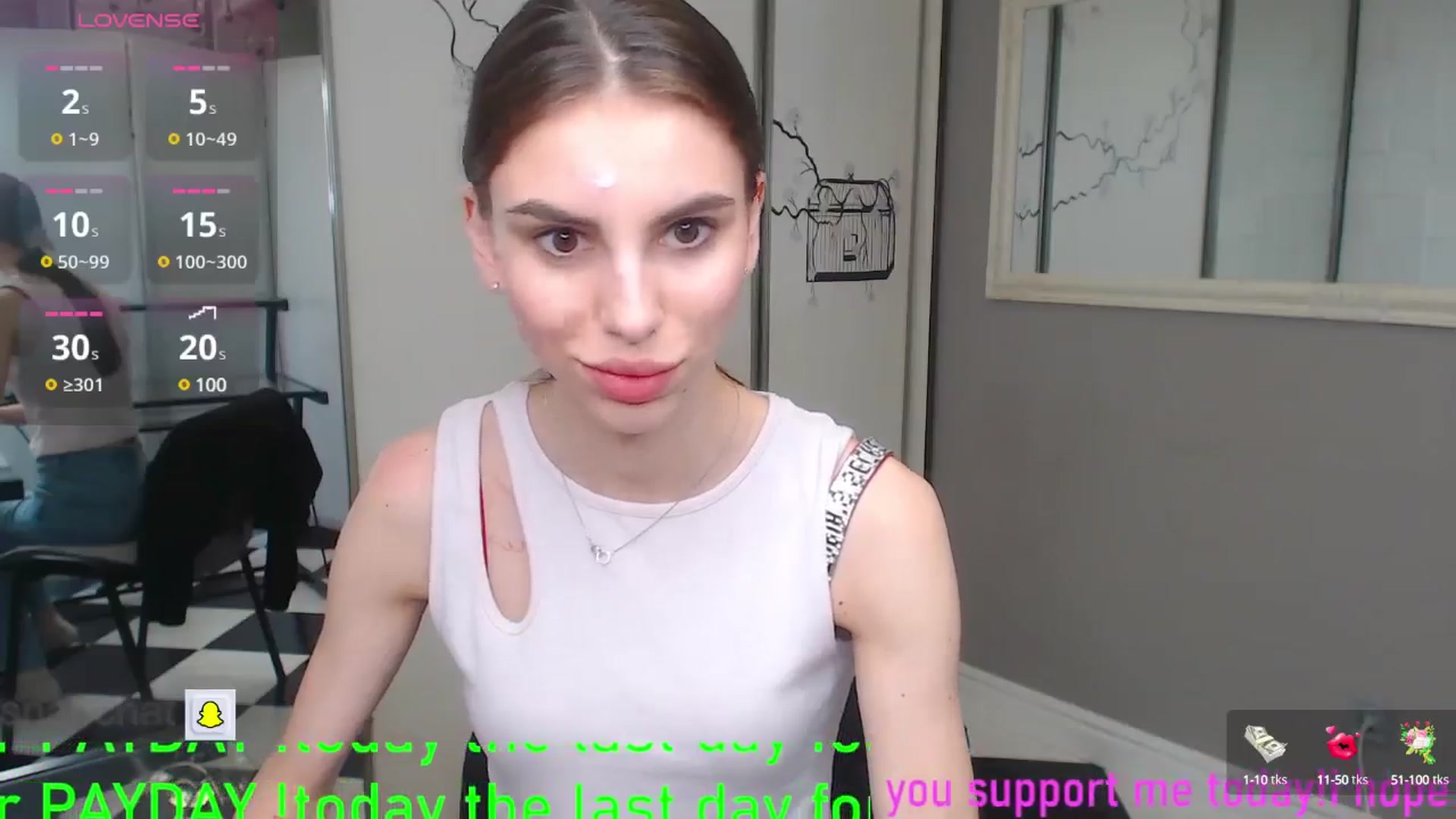 Gallery image thumbnail from Graceful_Doll's myfreecams stream on, 05/15/2025, 11:57 image 19 of 20