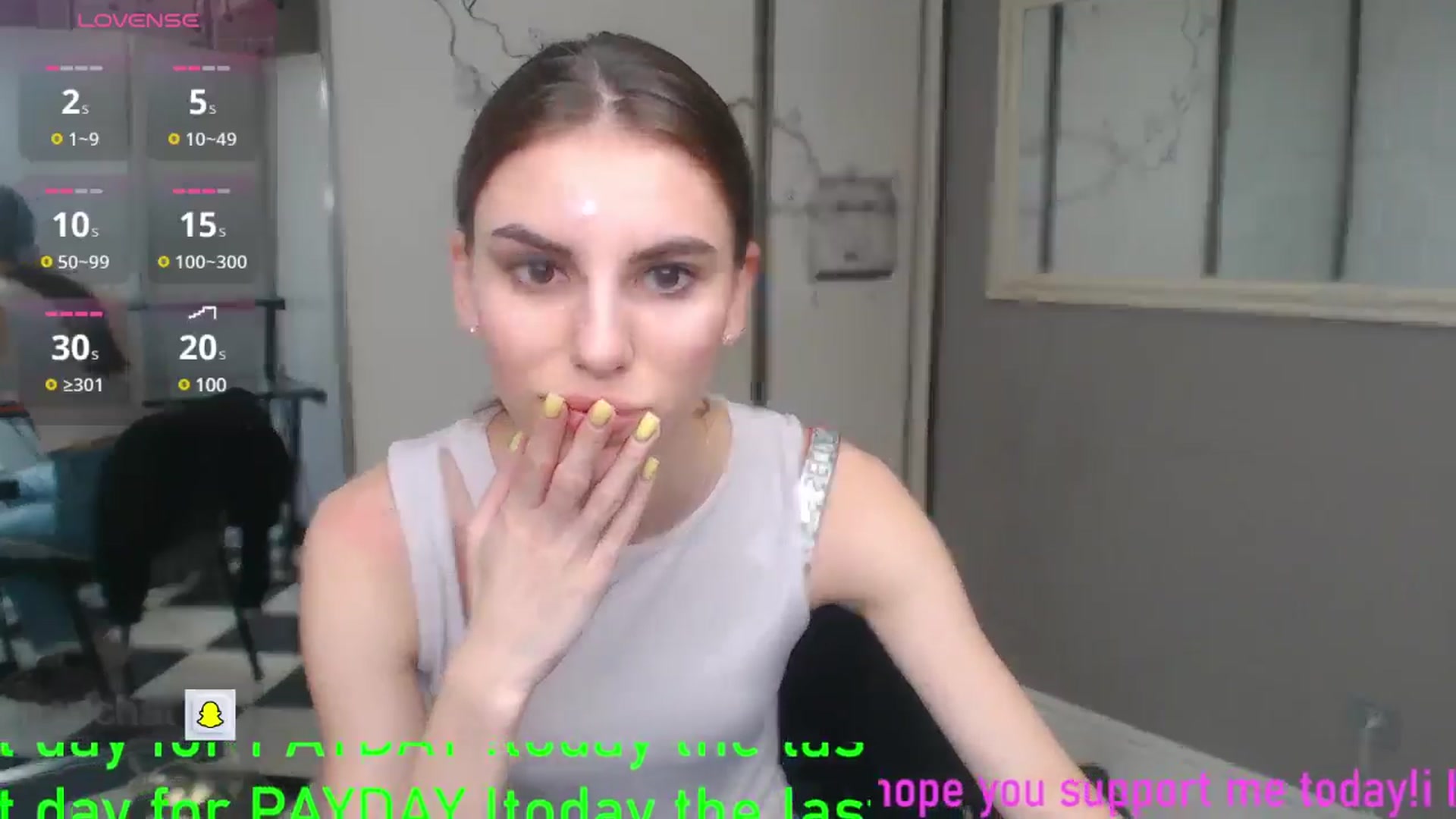 Gallery image thumbnail from Graceful_Doll's myfreecams stream on, 05/15/2025, 11:57 image 18 of 20