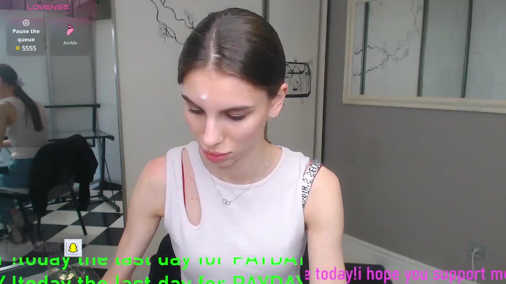 Gallery image thumbnail from Graceful_Doll's myfreecams stream on, 05/15/2025, 11:57 image 16 of 20