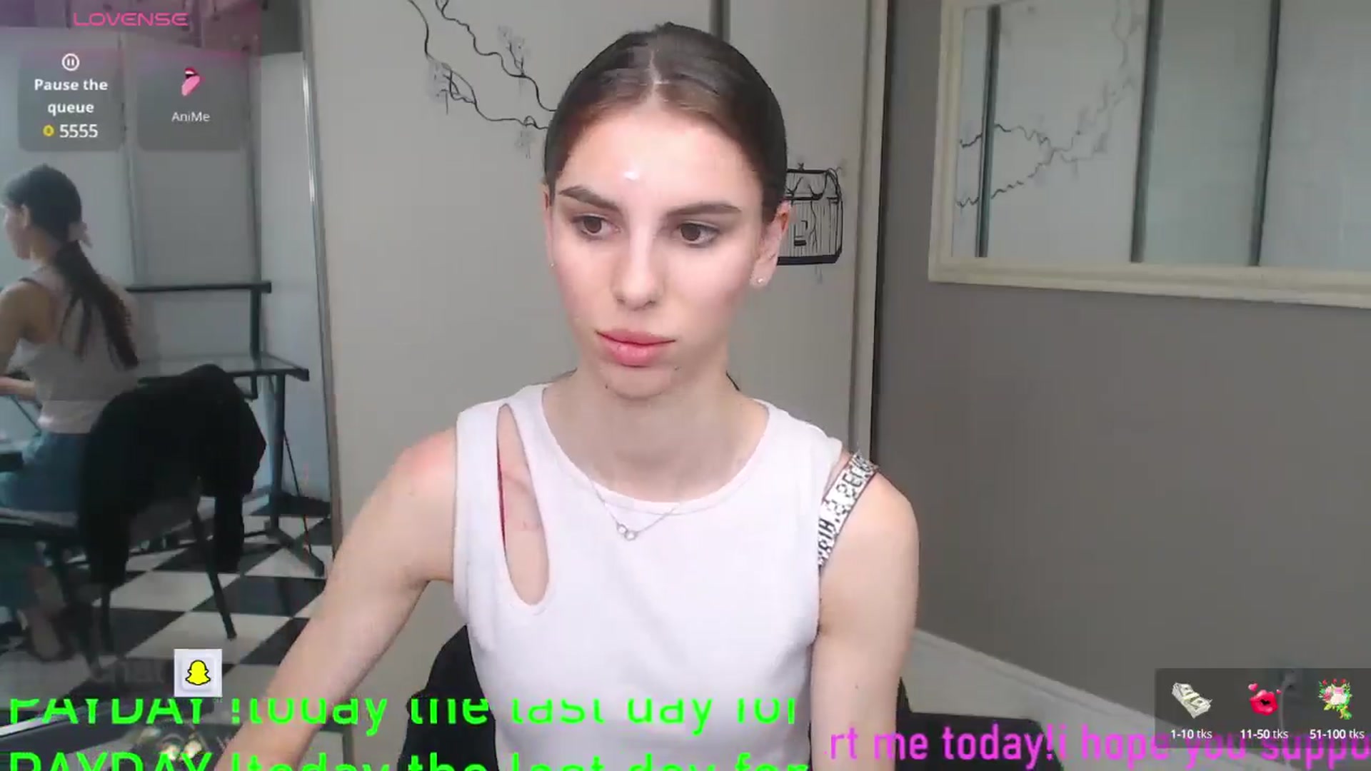 Gallery image thumbnail from Graceful_Doll's myfreecams stream on, 05/15/2025, 11:57 image 15 of 20