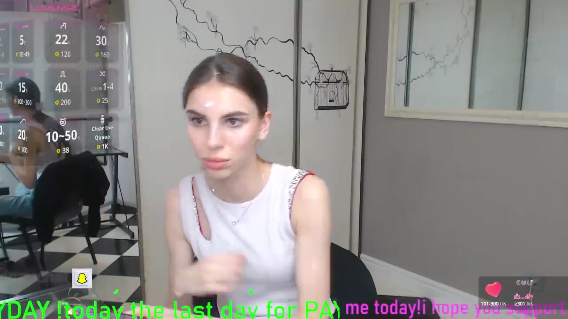 Gallery image thumbnail from Graceful_Doll's myfreecams stream on, 05/15/2025, 11:57 image 3 of 20