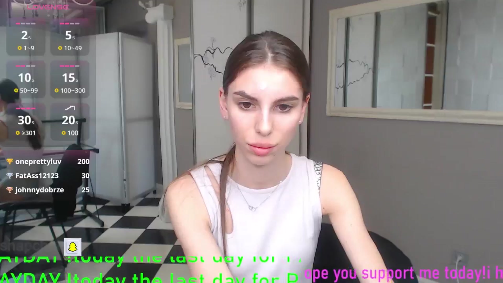 Gallery image thumbnail from Graceful_Doll's myfreecams stream on, 05/15/2025, 13:02 image 12 of 20