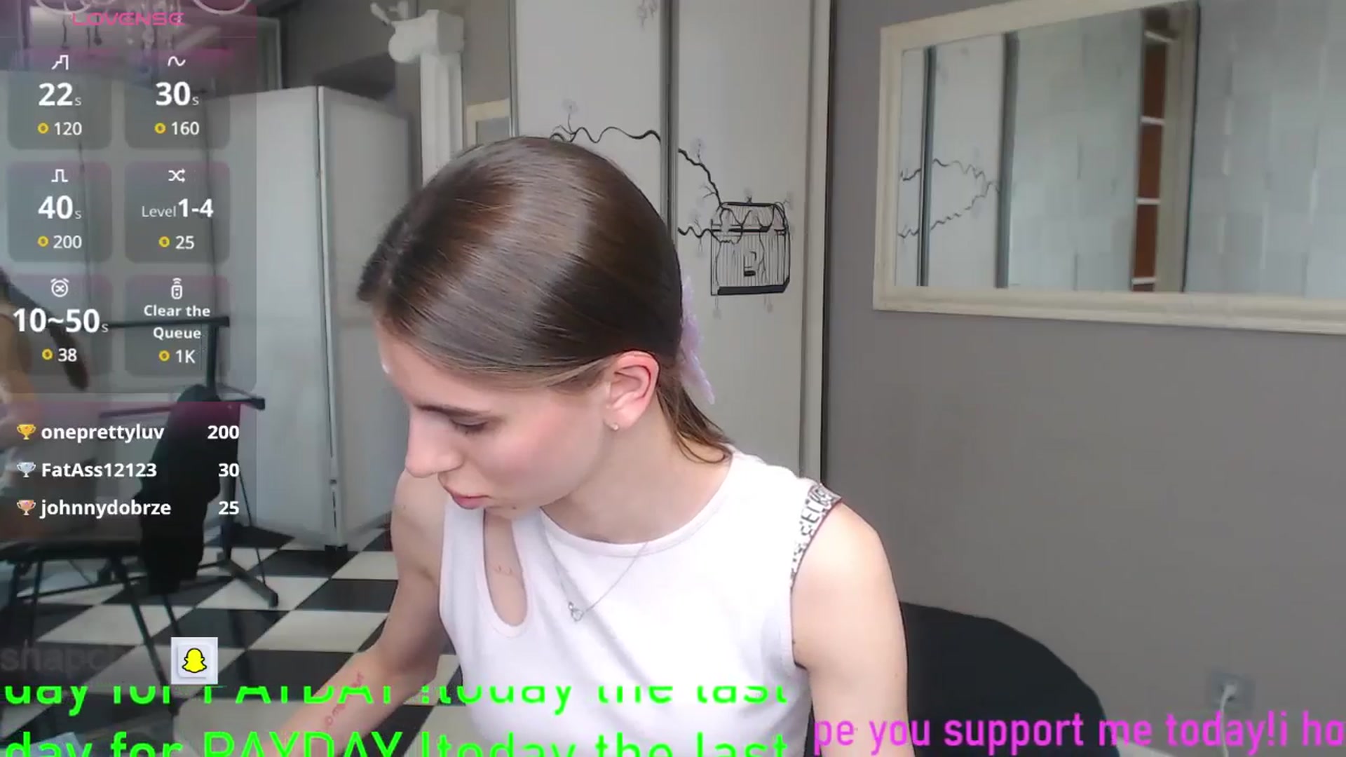 Gallery image thumbnail from Graceful_Doll's myfreecams stream on, 05/15/2025, 13:02 image 15 of 20