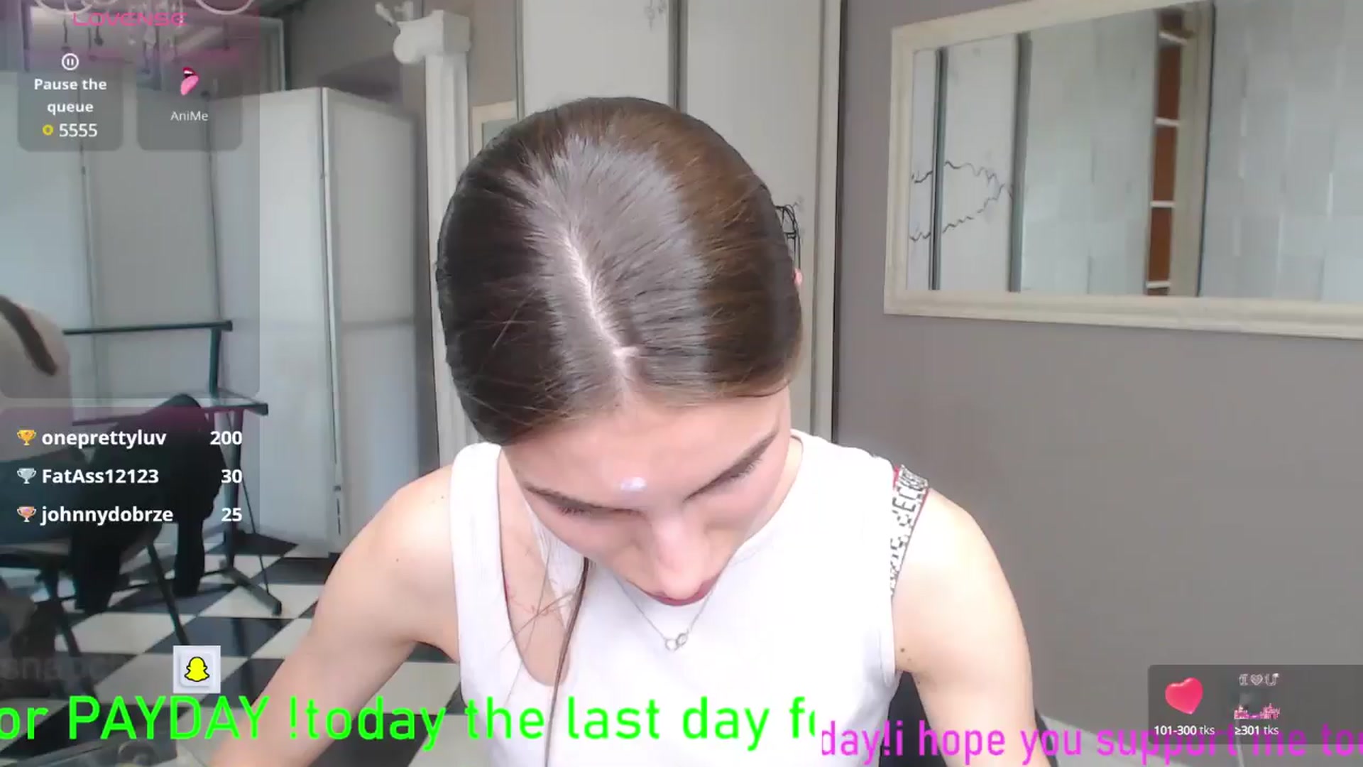 Gallery image thumbnail from Graceful_Doll's myfreecams stream on, 05/15/2025, 13:02 image 20 of 20