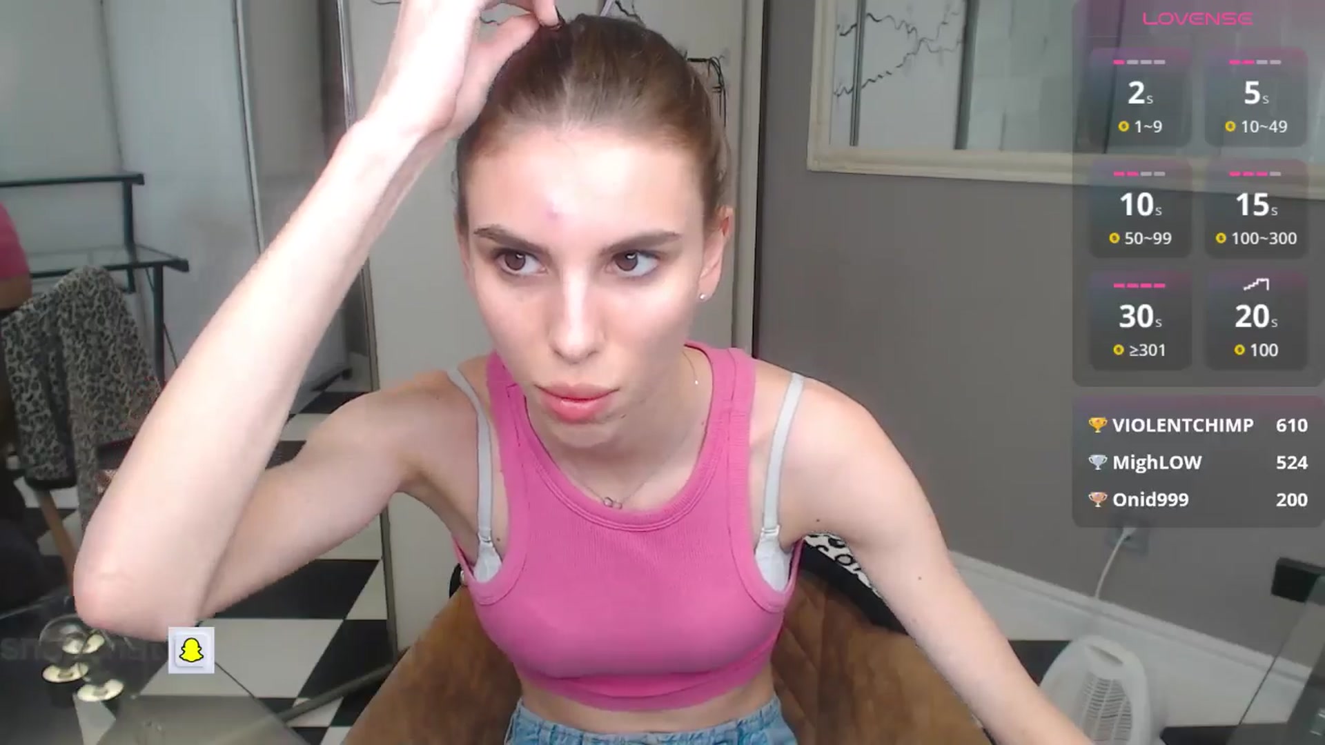 Gallery image thumbnail from Graceful_Doll's myfreecams stream on, 05/16/2025, 17:08 image 14 of 20