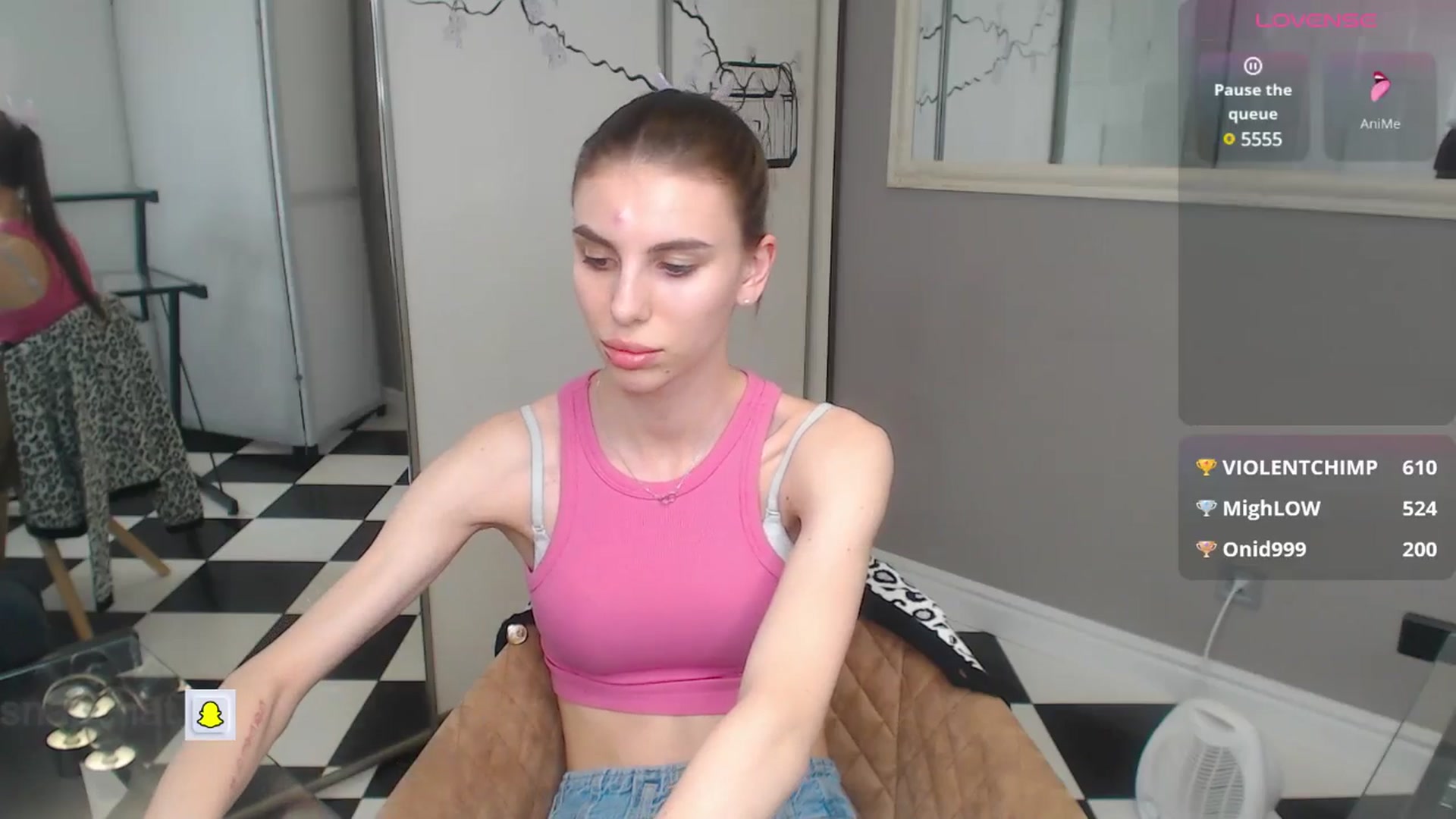 Gallery image thumbnail from Graceful_Doll's myfreecams stream on, 05/16/2025, 17:08 image 18 of 20