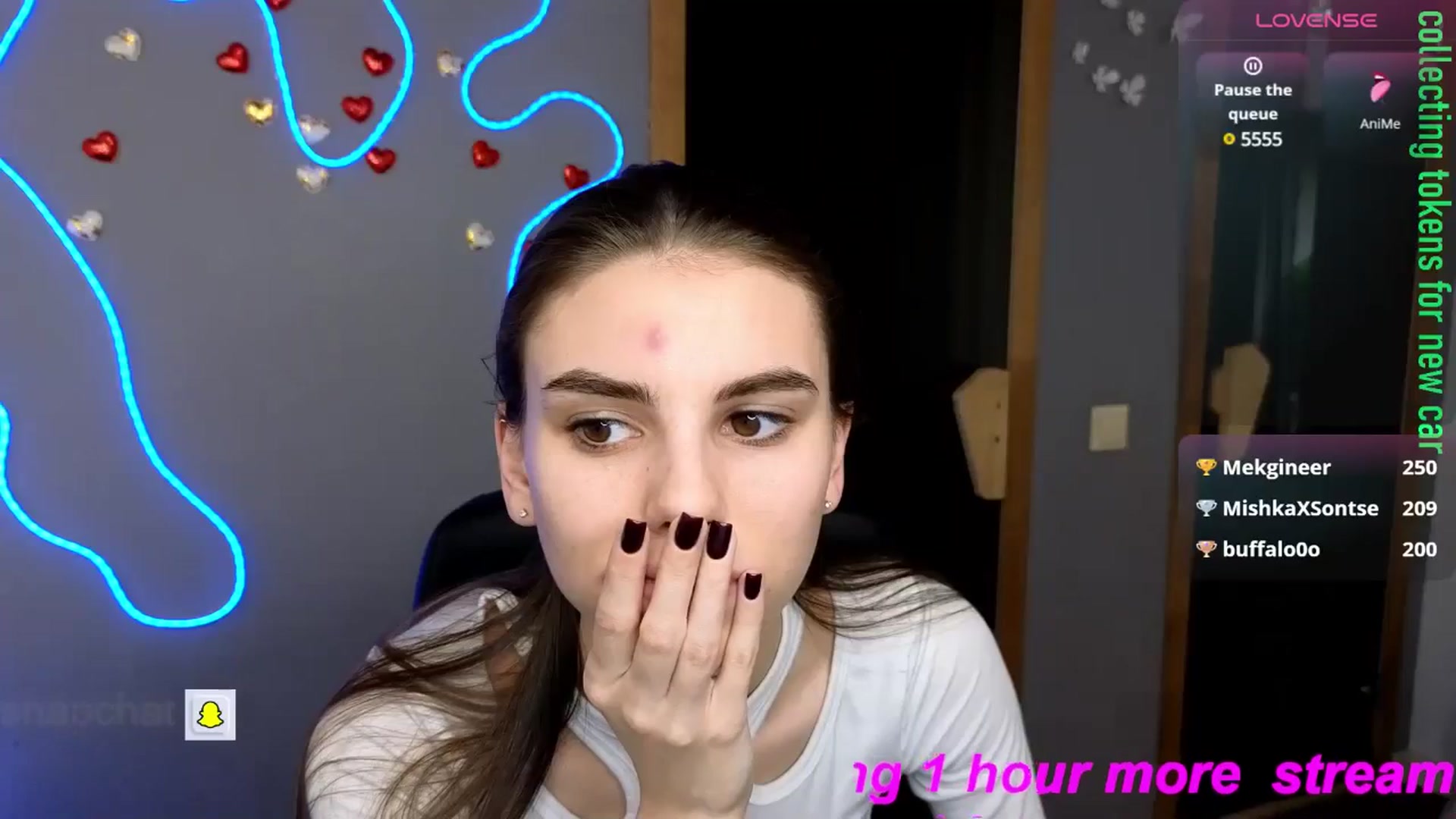 Gallery image thumbnail from Graceful_Doll's myfreecams stream on, 05/17/2025, 11:06 image 12 of 20