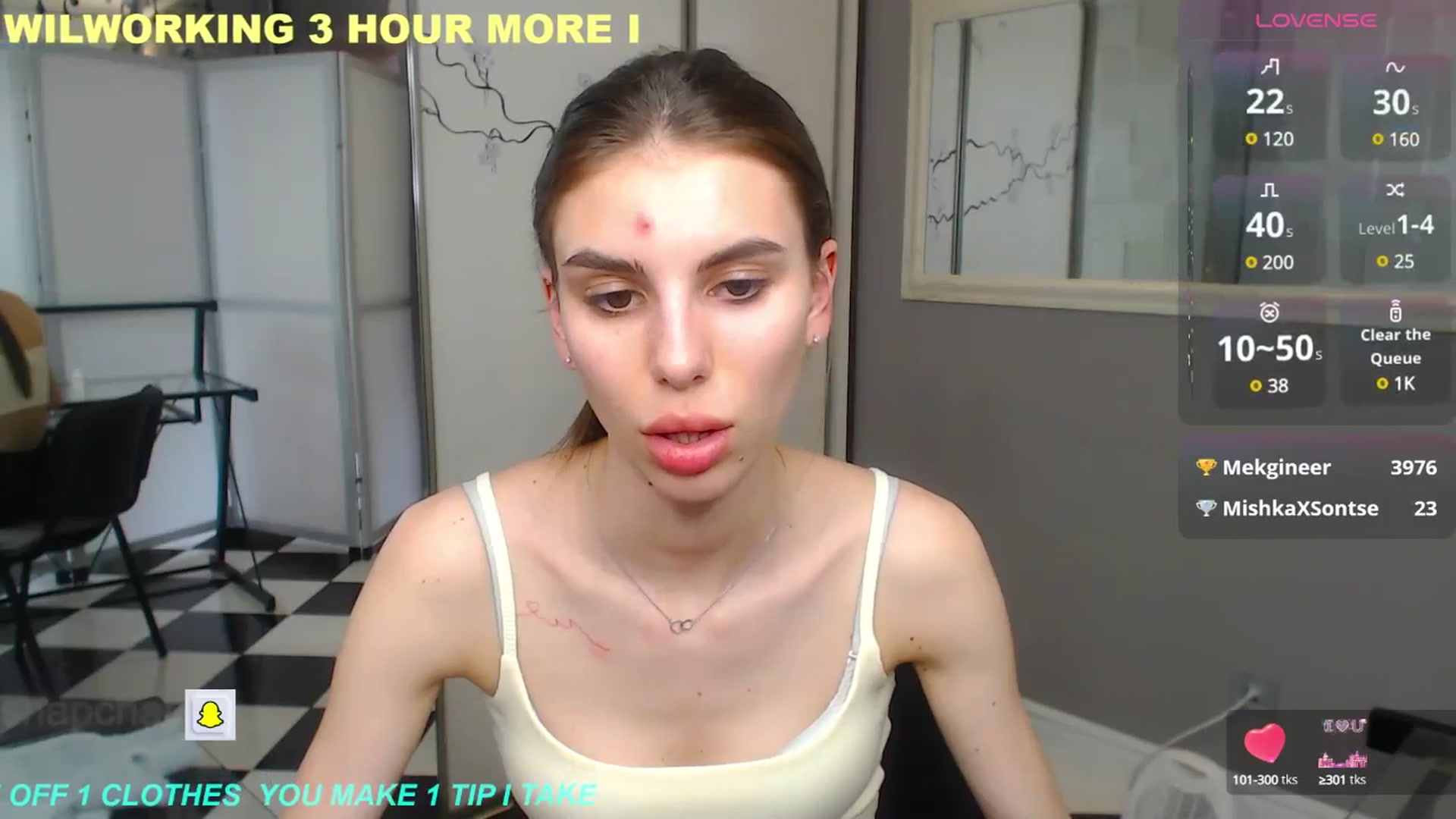 Gallery image thumbnail from Graceful_Doll's myfreecams stream on, 05/20/2025, 13:21 image 16 of 20