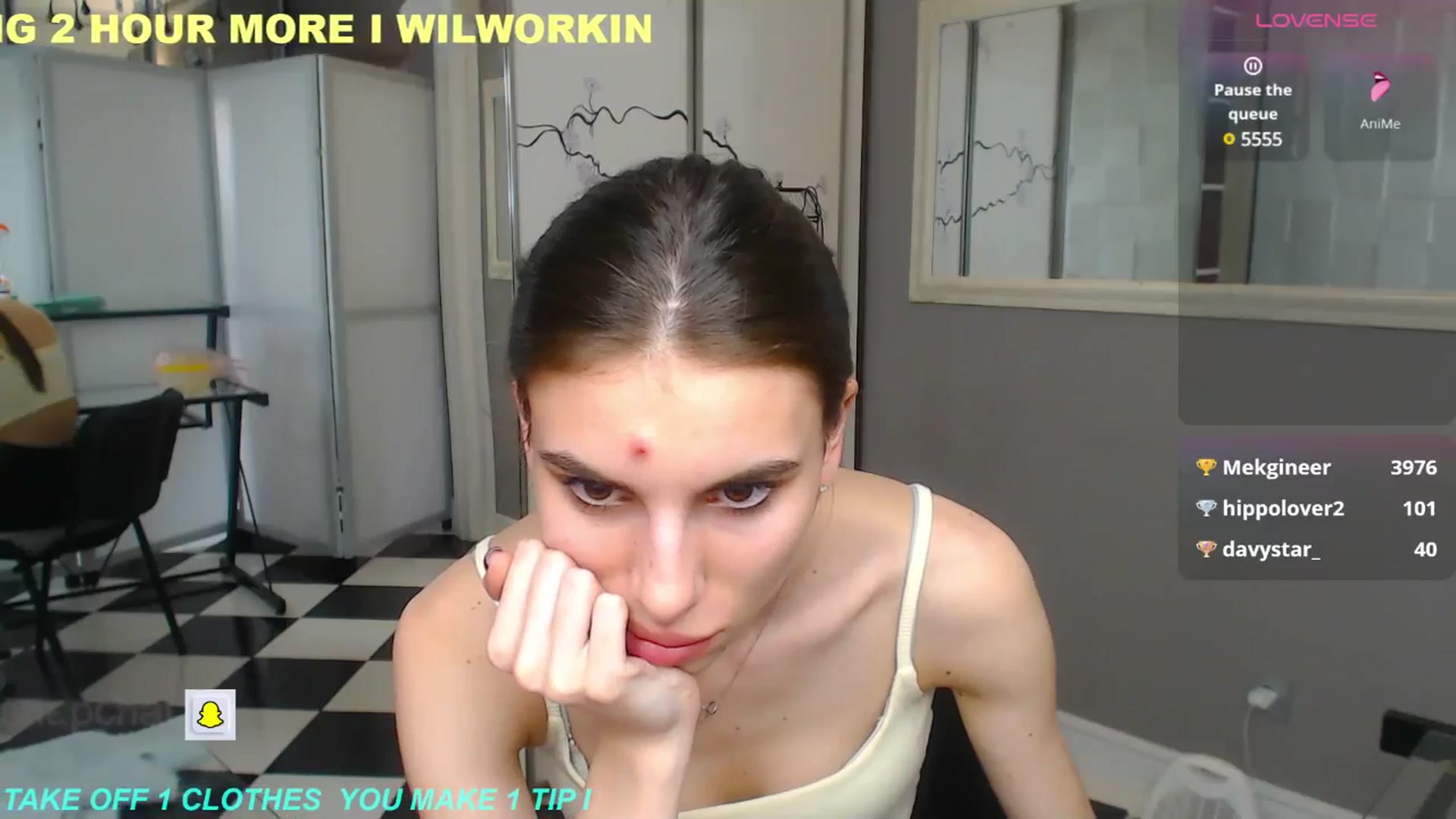 Gallery image thumbnail from Graceful_Doll's myfreecams stream on, 05/20/2025, 15:49 image 9 of 20