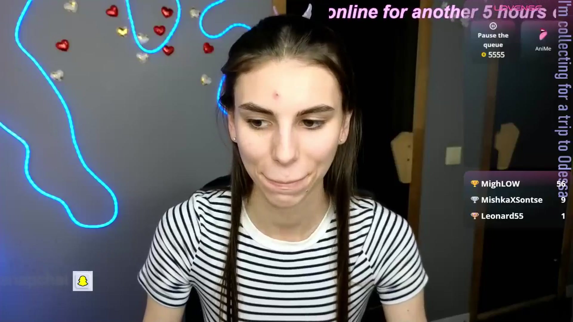 Gallery image thumbnail from Graceful_Doll's myfreecams stream on, 05/21/2025, 12:37 image 9 of 20