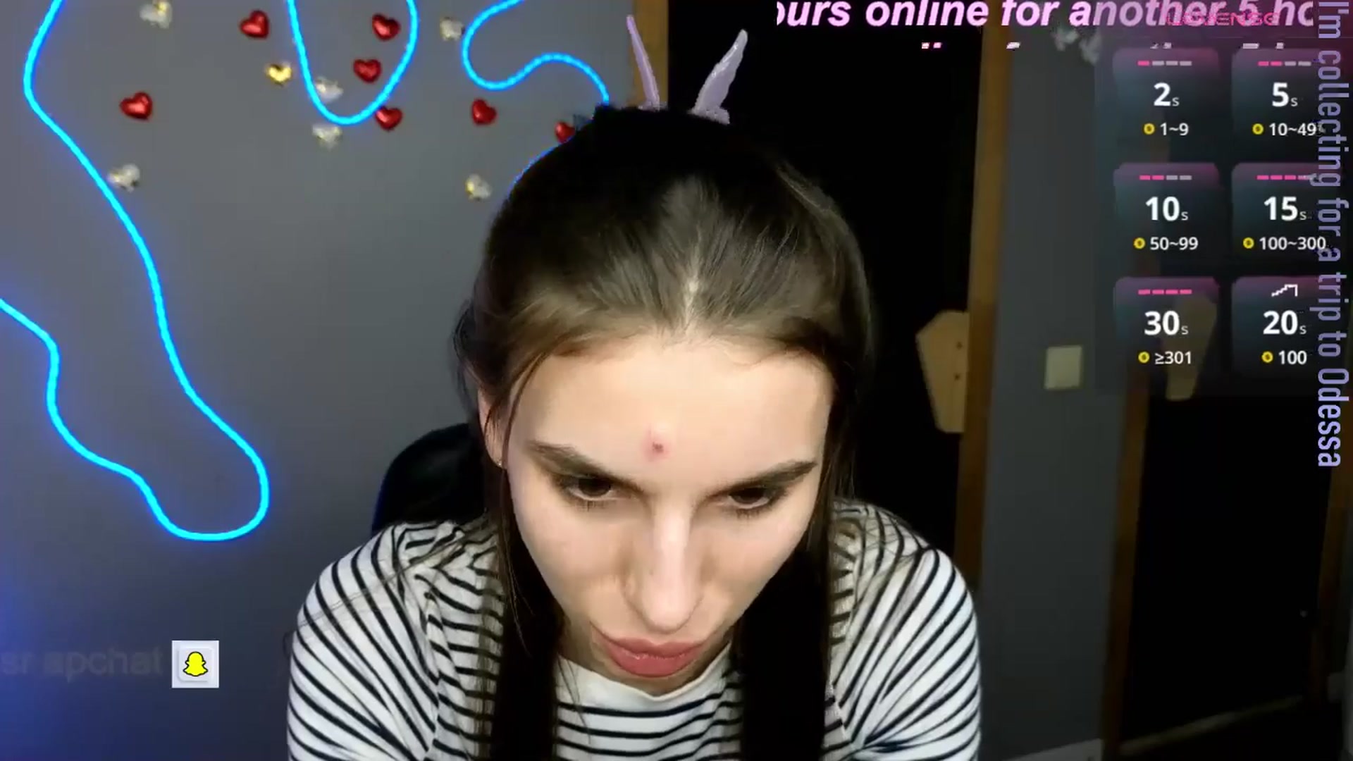 Gallery image thumbnail from Graceful_Doll's myfreecams stream on, 05/21/2025, 12:37 image 2 of 20