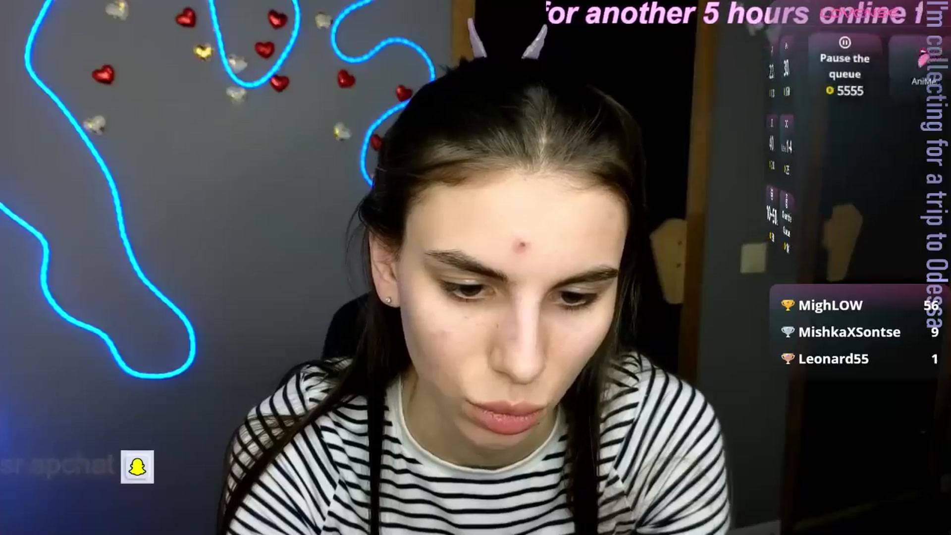 Gallery image thumbnail from Graceful_Doll's myfreecams stream on, 05/21/2025, 12:37 image 8 of 20