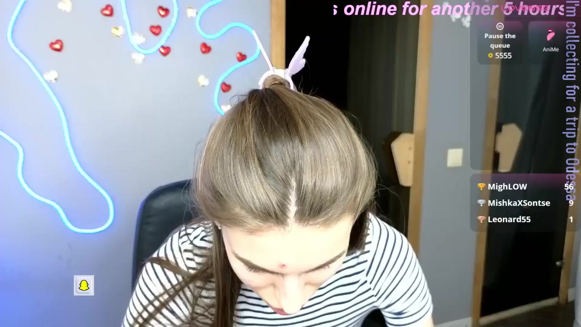 Gallery image thumbnail from Graceful_Doll's myfreecams stream on, 05/21/2025, 13:43 image 1 of 20