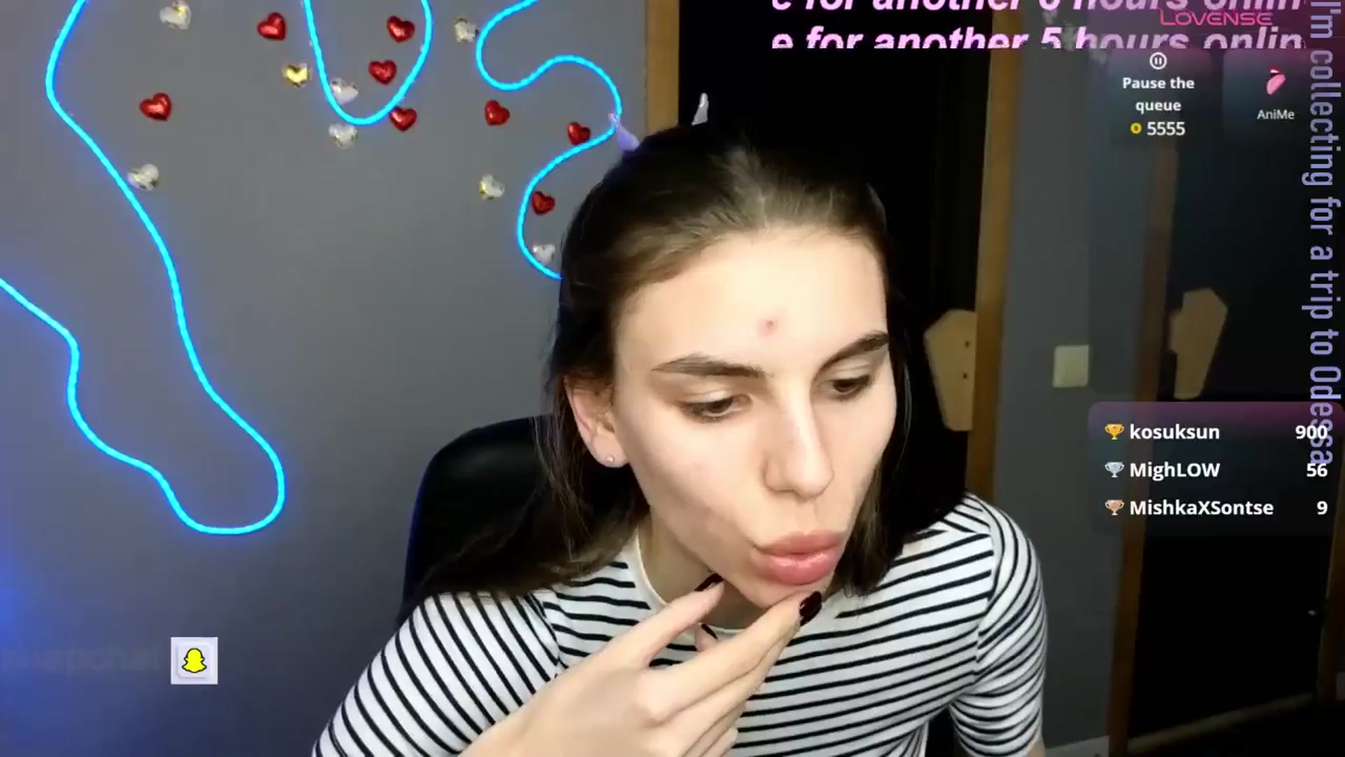 Gallery image thumbnail from Graceful_Doll's myfreecams stream on, 05/21/2025, 13:43 image 12 of 20