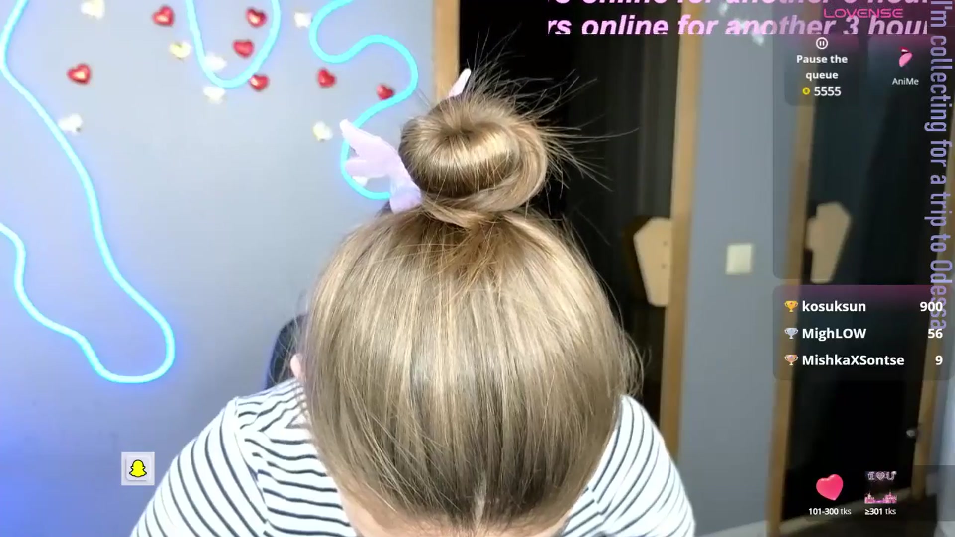 Gallery image thumbnail from Graceful_Doll's myfreecams stream on, 05/21/2025, 14:30 image 19 of 20