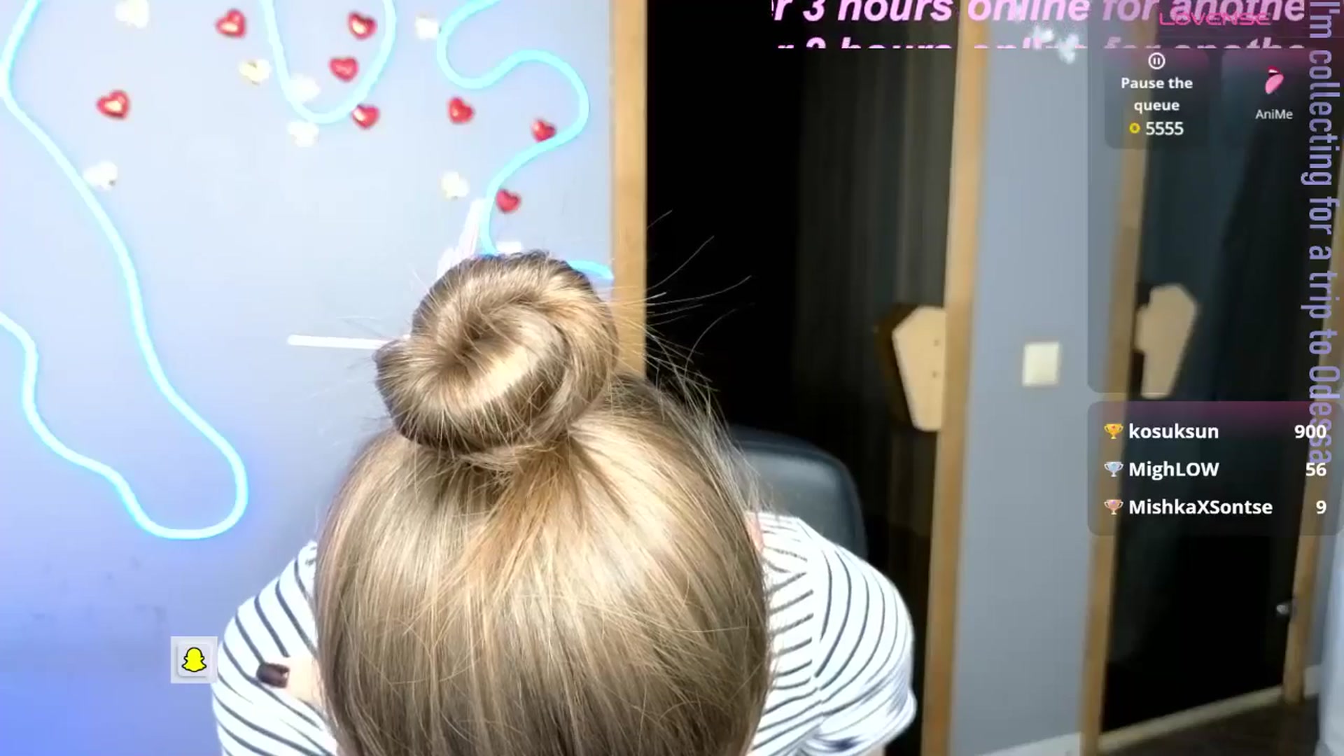 Gallery image thumbnail from Graceful_Doll's myfreecams stream on, 05/21/2025, 14:30 image 16 of 20
