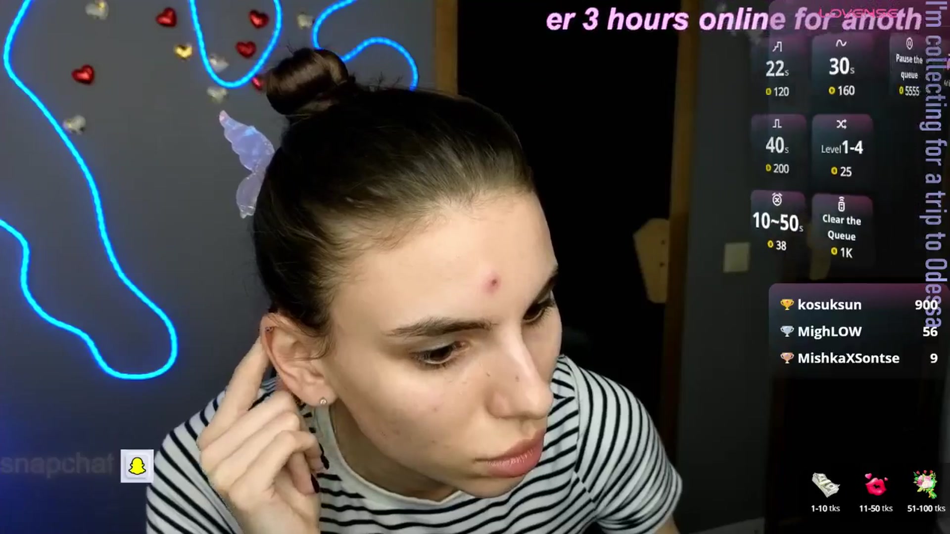 Gallery image thumbnail from Graceful_Doll's myfreecams stream on, 05/21/2025, 14:30 image 12 of 20