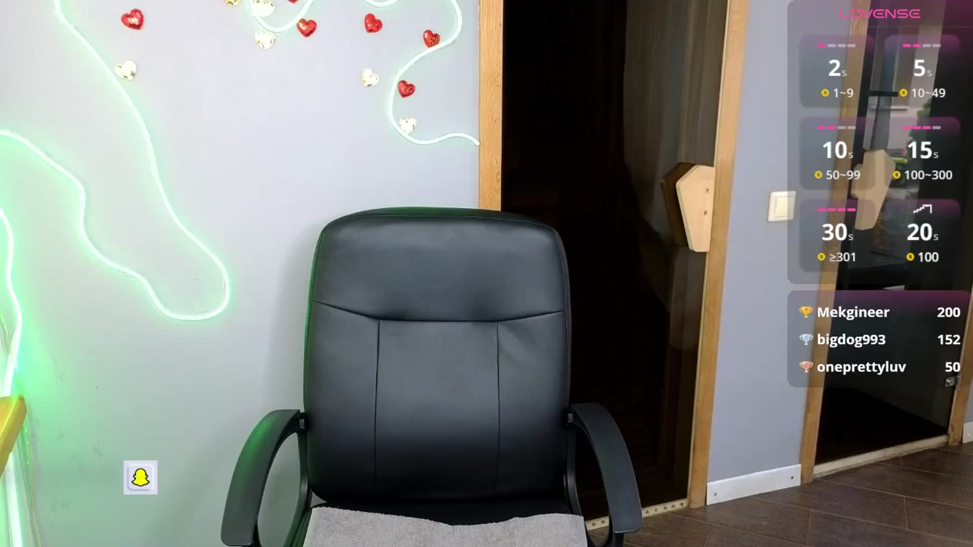 Gallery image thumbnail from Graceful_Doll's myfreecams stream on, 05/24/2025, 11:02 image 5 of 20