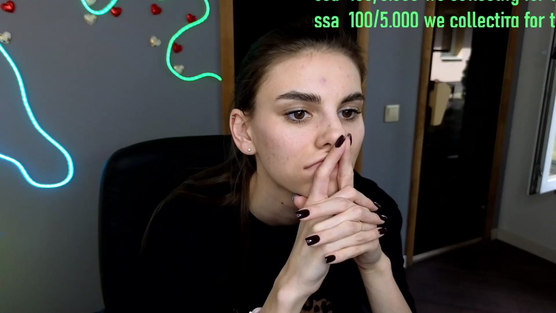 Gallery image thumbnail from Graceful_Doll's myfreecams stream on, 05/27/2025, 13:25 image 15 of 20
