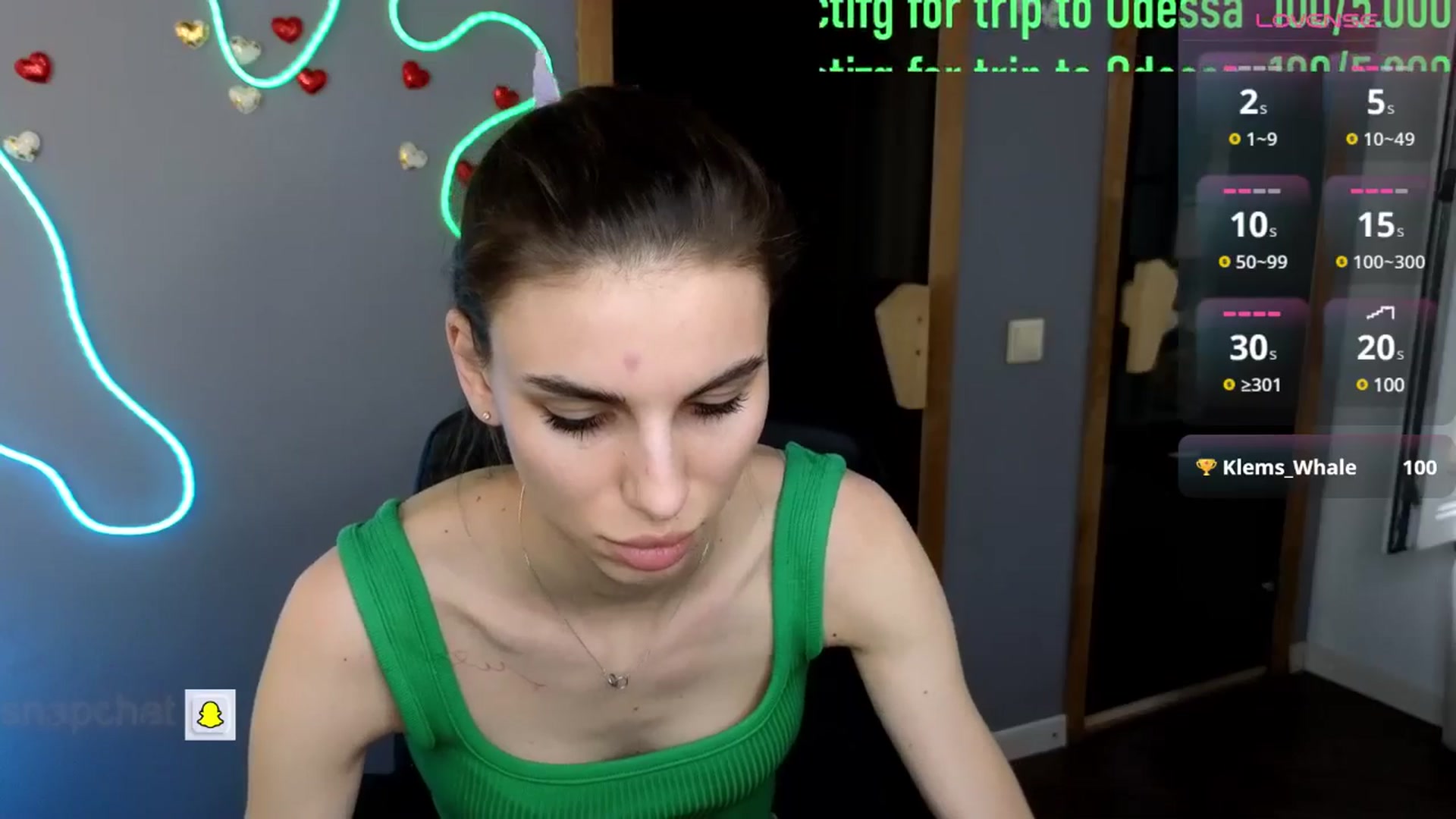 Gallery image thumbnail from Graceful_Doll's myfreecams stream on, 05/27/2025, 14:02 image 10 of 20