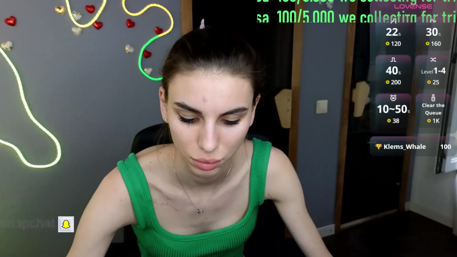 Gallery image thumbnail from Graceful_Doll's myfreecams stream on, 05/27/2025, 14:02 image 11 of 20
