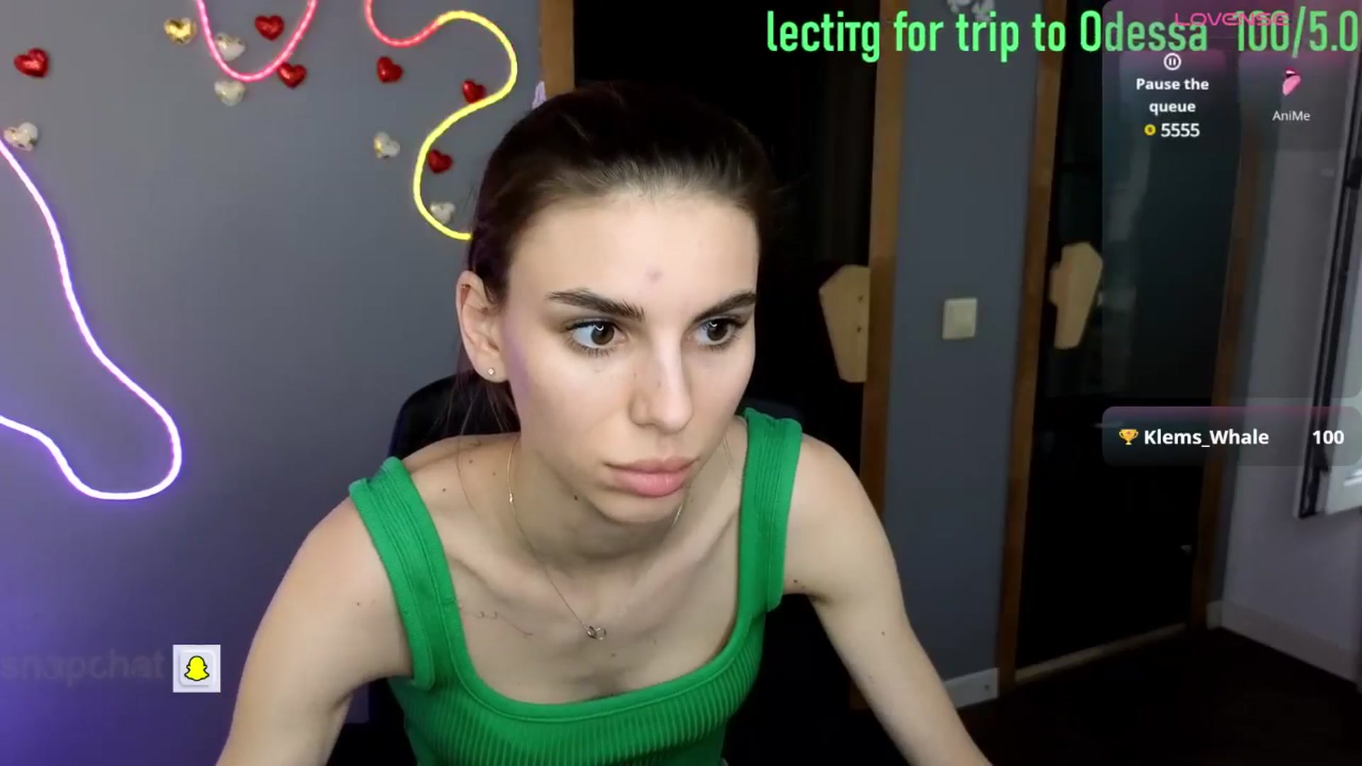 Gallery image thumbnail from Graceful_Doll's myfreecams stream on, 05/27/2025, 14:02 image 12 of 20
