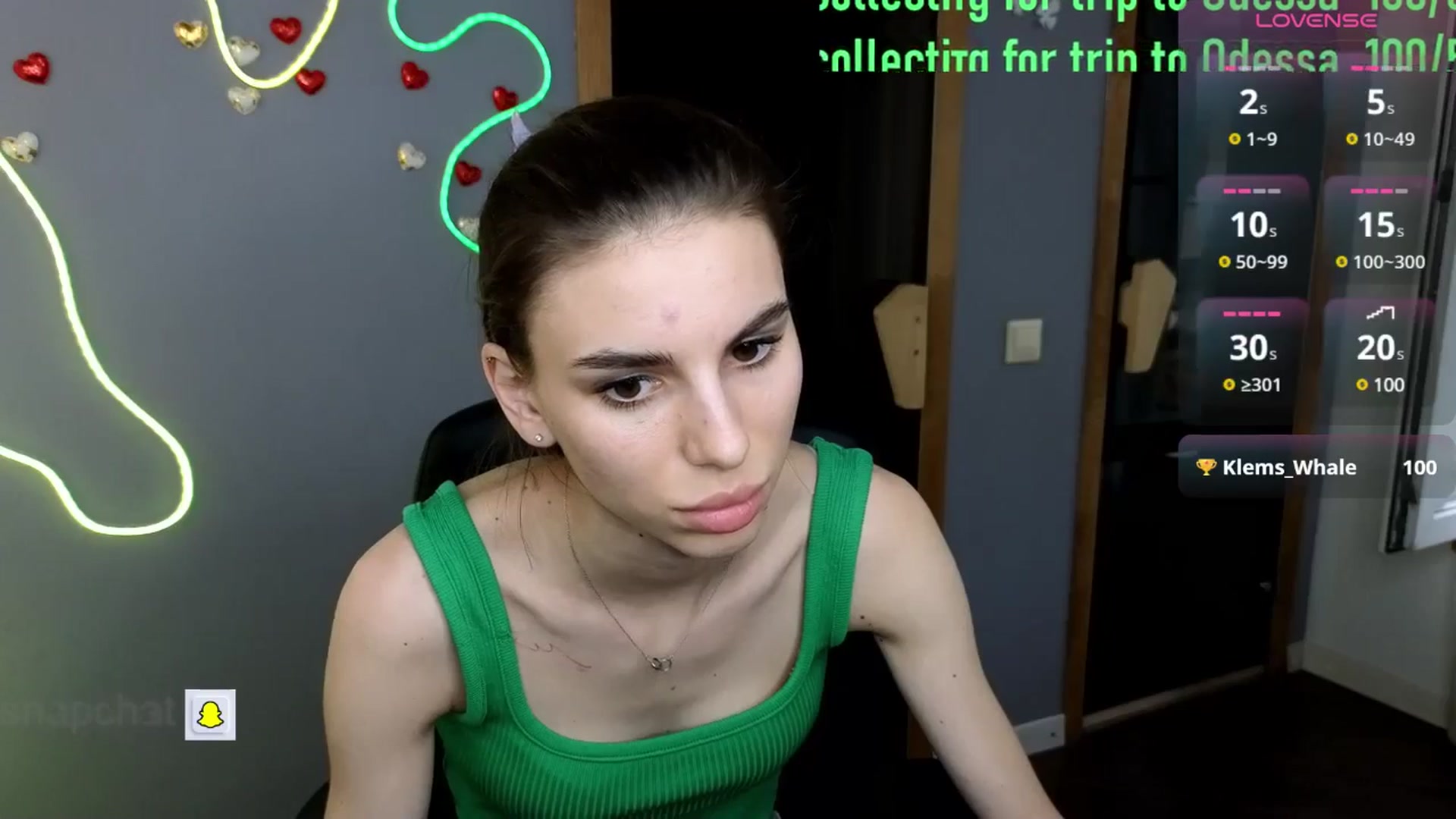 Gallery image thumbnail from Graceful_Doll's myfreecams stream on, 05/27/2025, 14:02 image 14 of 20