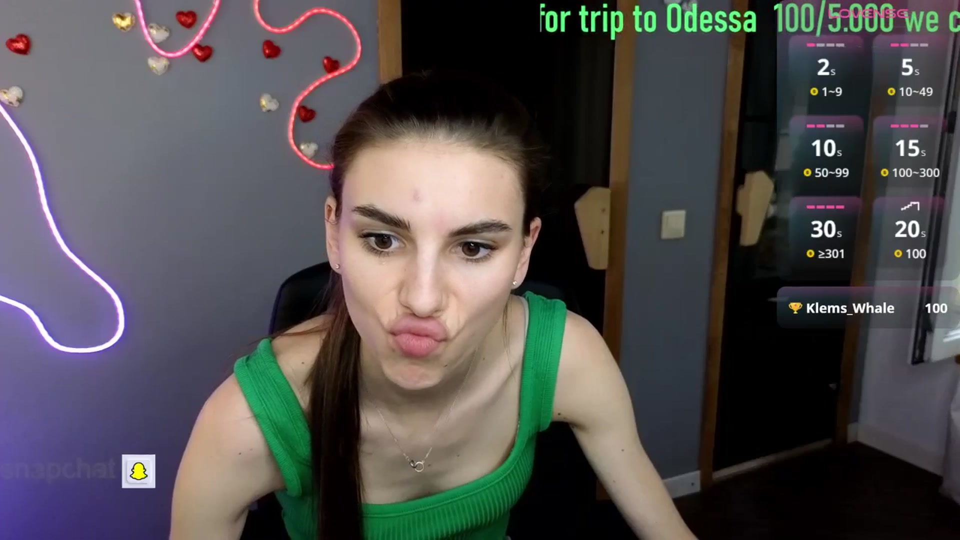 Gallery image thumbnail from Graceful_Doll's myfreecams stream on, 05/27/2025, 14:02 image 6 of 20