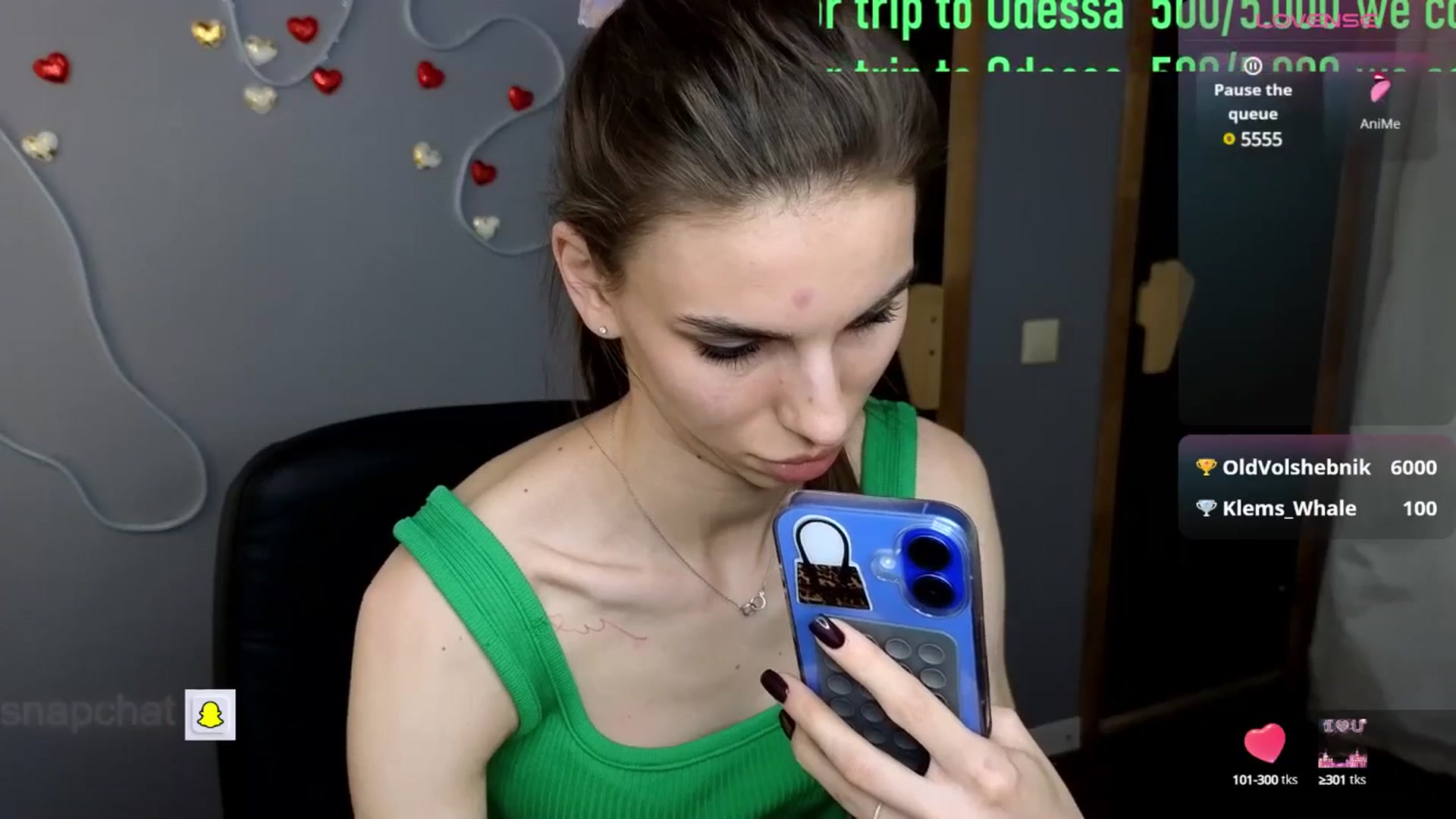 Gallery image thumbnail from Graceful_Doll's myfreecams stream on, 05/27/2025, 15:29 image 5 of 20