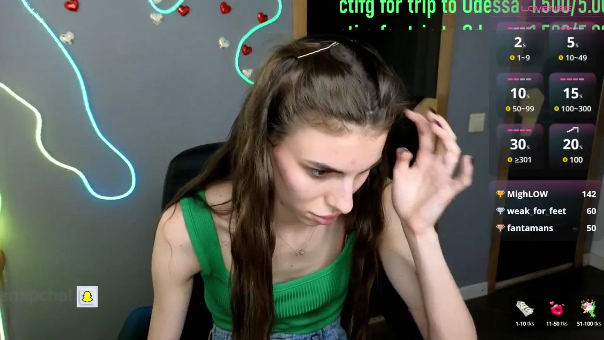 Gallery image thumbnail from Graceful_Doll's myfreecams stream on, 05/29/2025, 14:38 image 10 of 20
