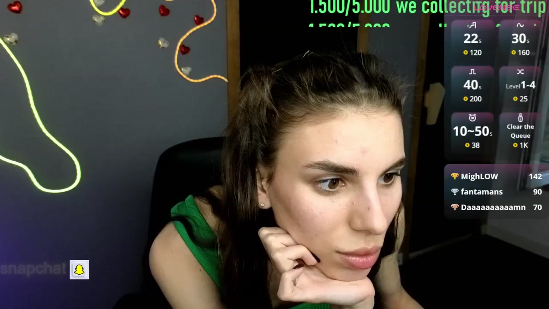 Gallery image thumbnail from Graceful_Doll's myfreecams stream on, 05/29/2025, 15:37 image 3 of 20