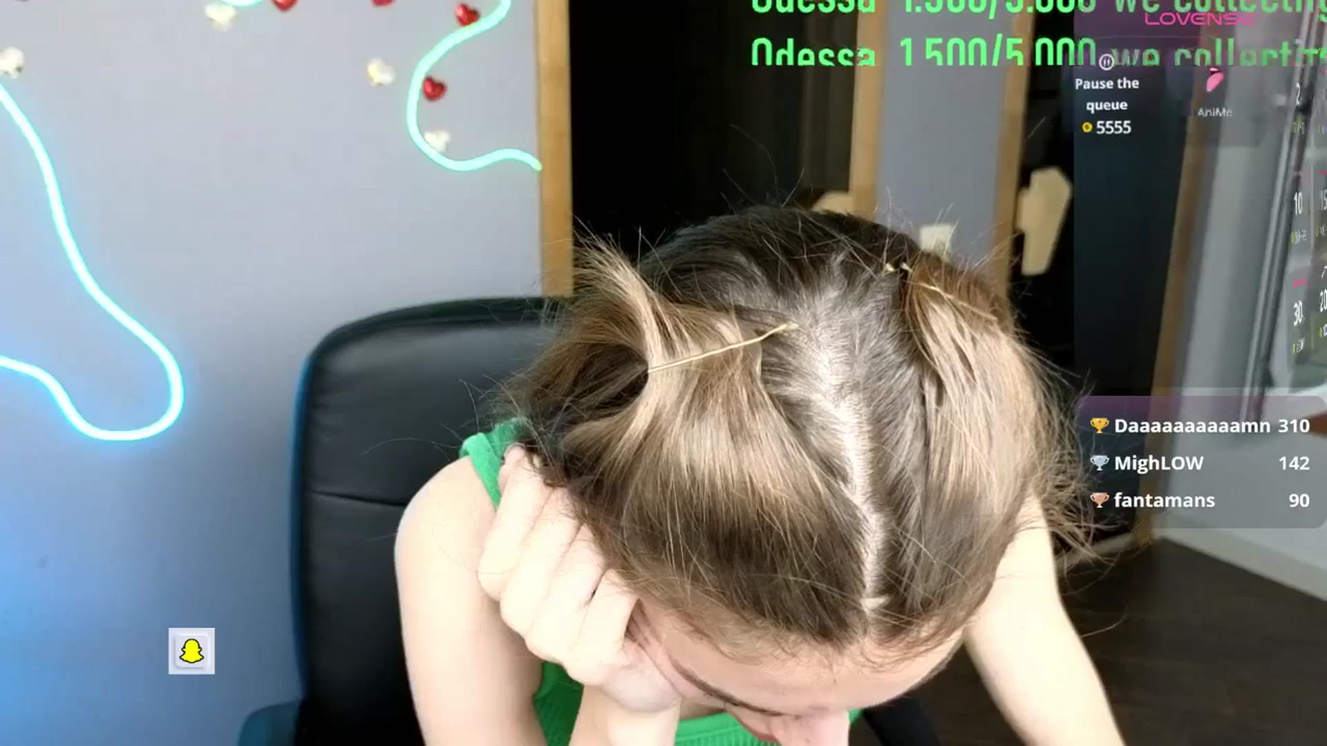Gallery image thumbnail from Graceful_Doll's myfreecams stream on, 05/29/2025, 16:50 image 7 of 20